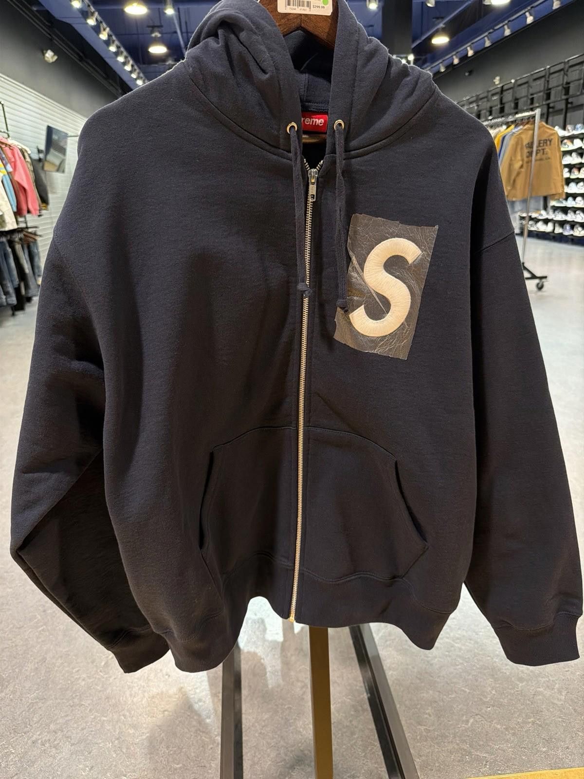 Supreme Supreme S Logo Zip Up Hooded Sweatshirt Navy Blue Size (L) Size US L / EU 52-54 / 3 - 2 Thumbnail