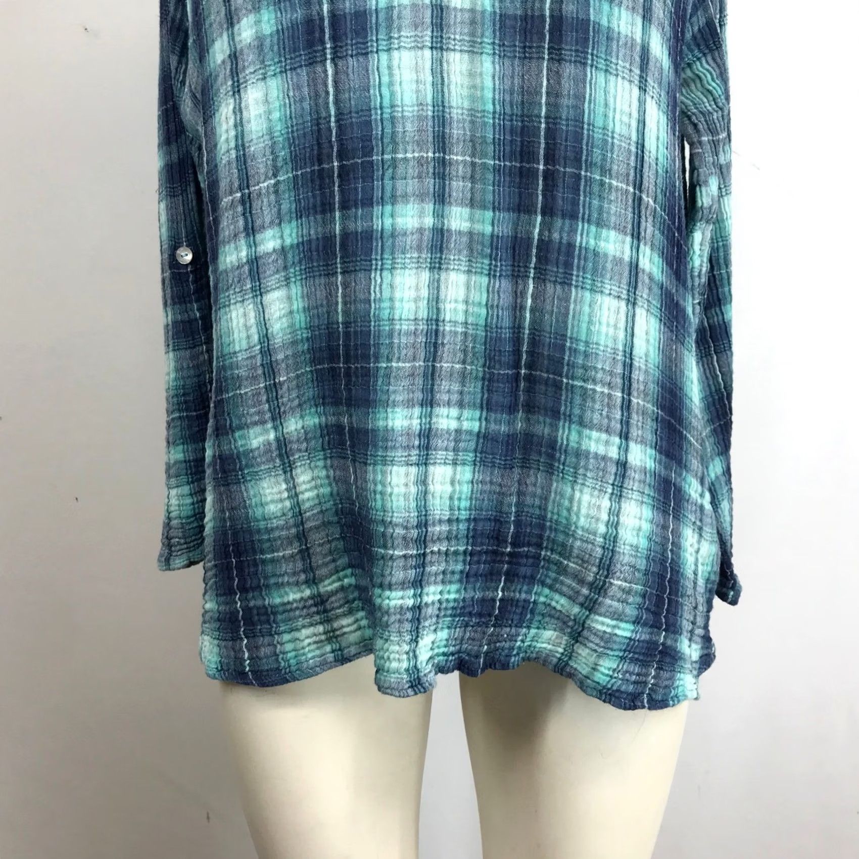 Soft Surroundings Soft Surroundings Plaid Tunic Long Sleeve V-Neck Pocket Blouse Women's L Blue Size L / US 10 / IT 46 - 3 Thumbnail