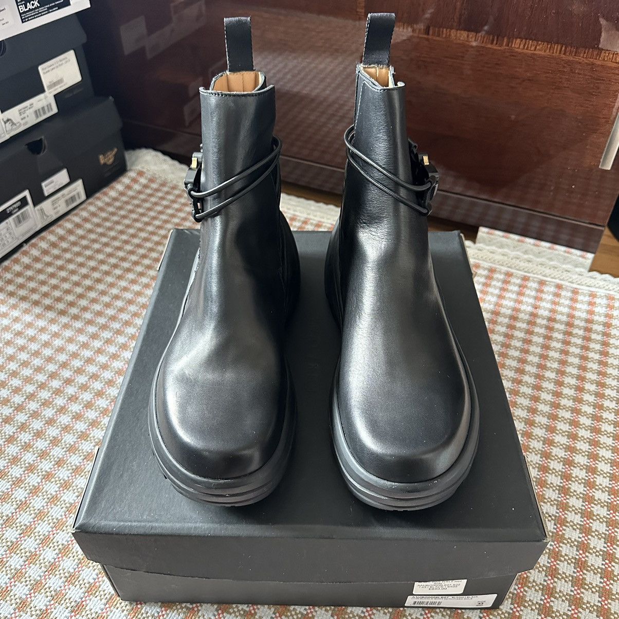 1017 ALYX 9SM × Alyx × Vibram 1017 ALYX 9SM Buckle Chelsea Boots with Vibram Sole Size US 10 / EU 43 - 4 Thumbnail
