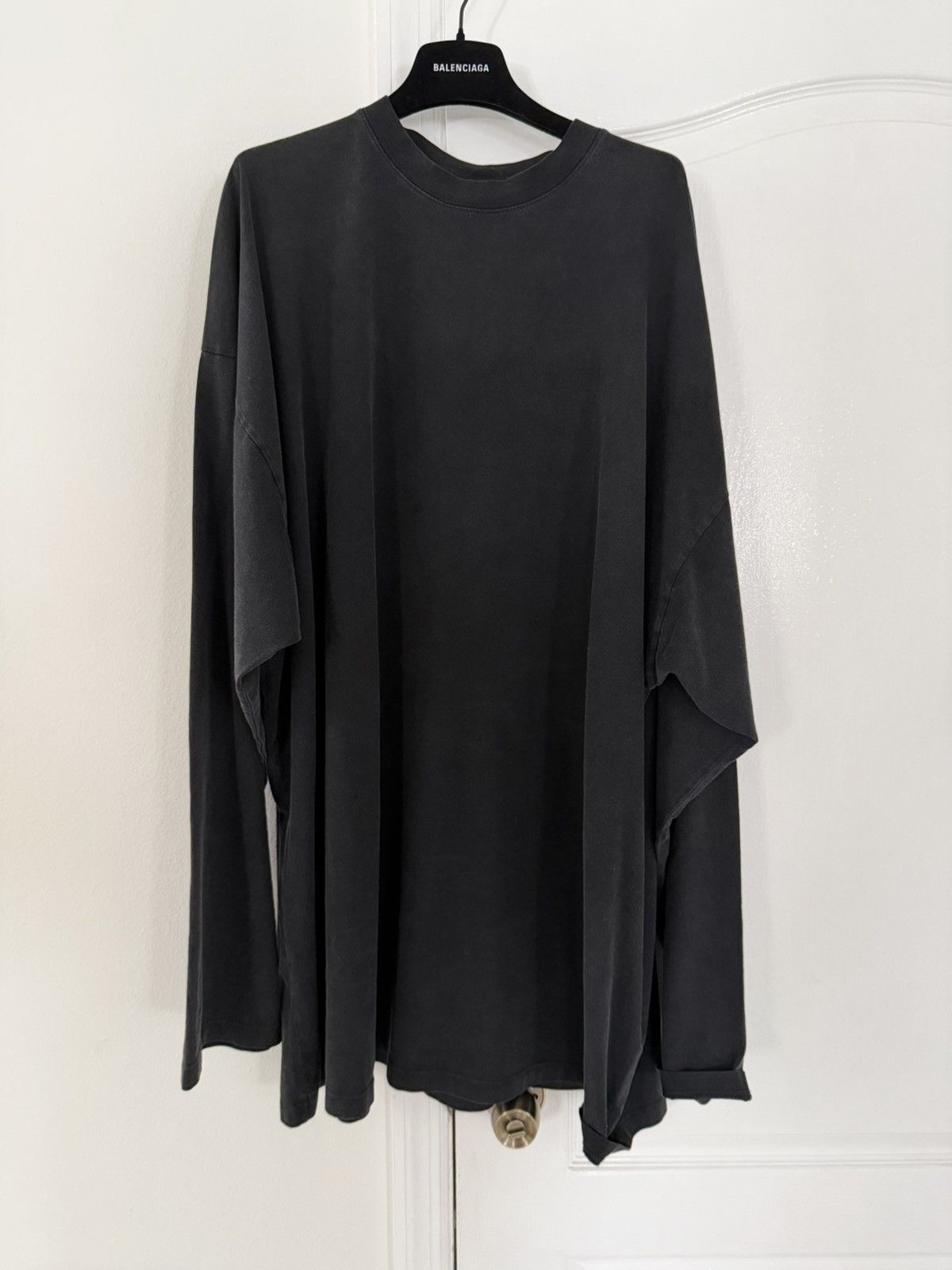 Balenciaga Balenciaga Crystal Logo Back Black Long Sleeve Shirt (XXL) Size US XXL / EU 58 / 5 - 2 Thumbnail