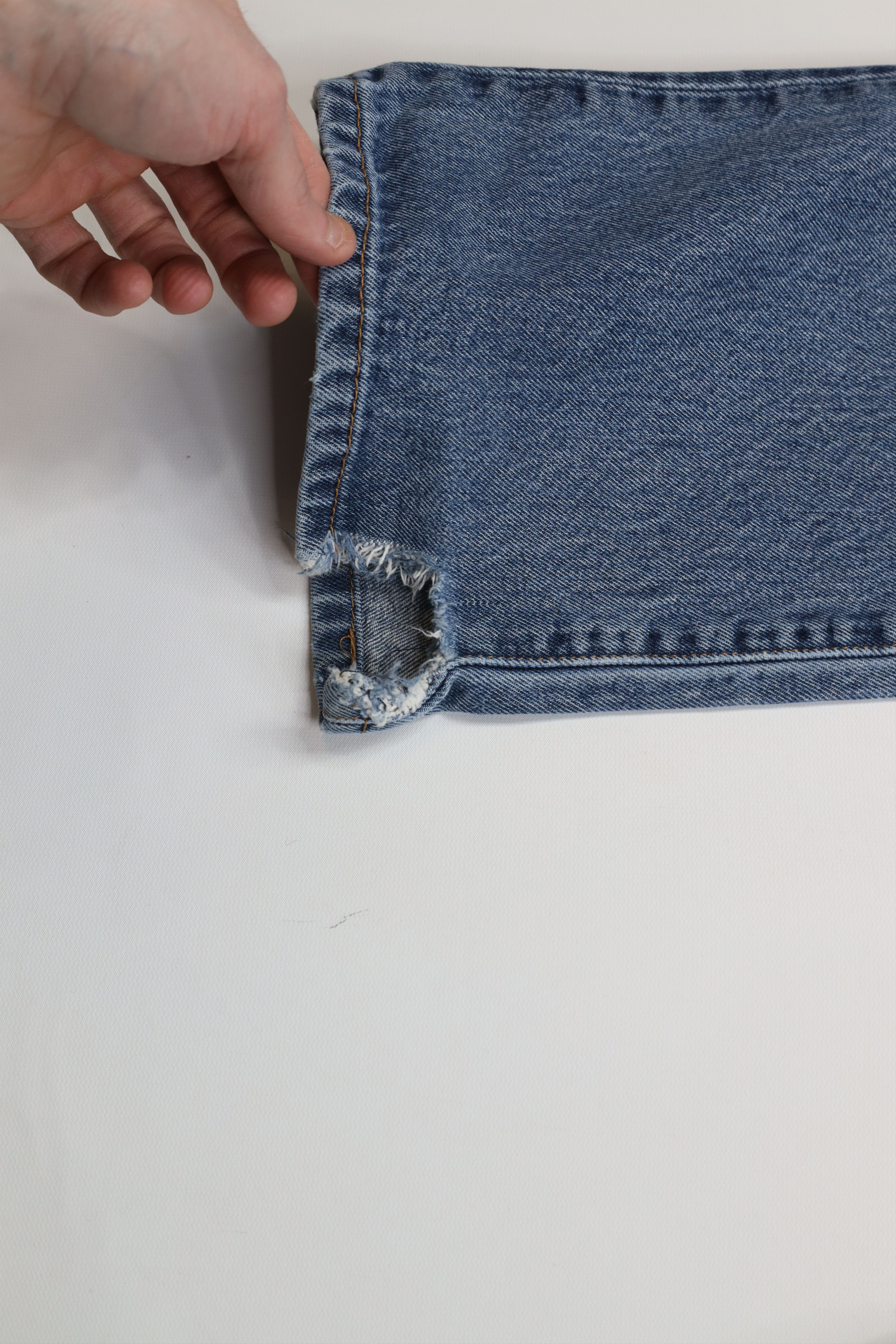 Levi's Vintage Y2K Levis 517 Western Bootcut Wide Leg Flared Jeans Size US 33 - 3 Thumbnail