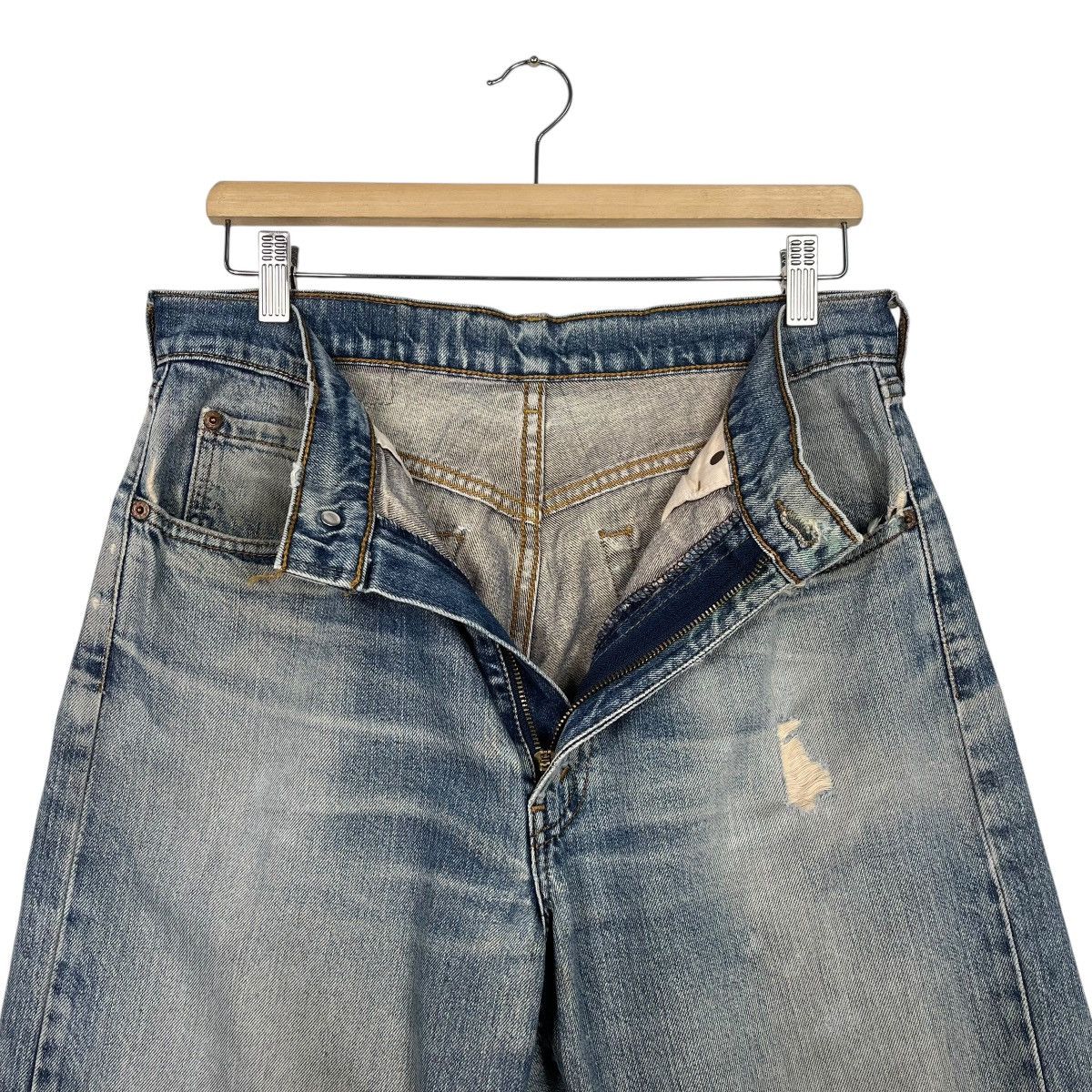 Levi's Vintage Levis Distressed Motive Denim Jeans Size US 32 / EU 48 - 16 Thumbnail