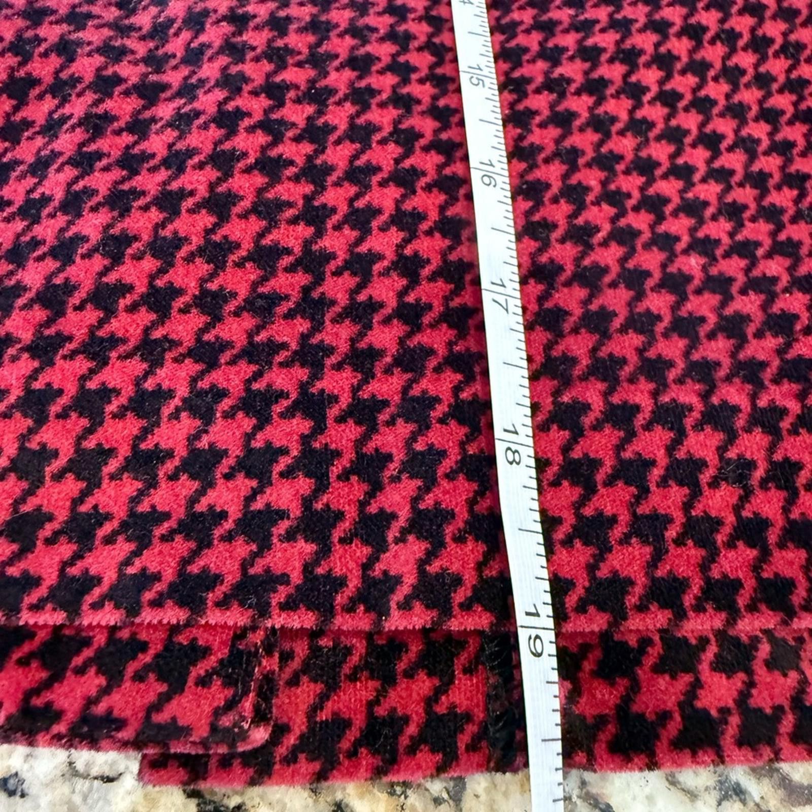L.L. Bean L. L. Bean red & black herringbone mini skirt SZ 8P Size 30" / US 8 / IT 44 - 8 Thumbnail