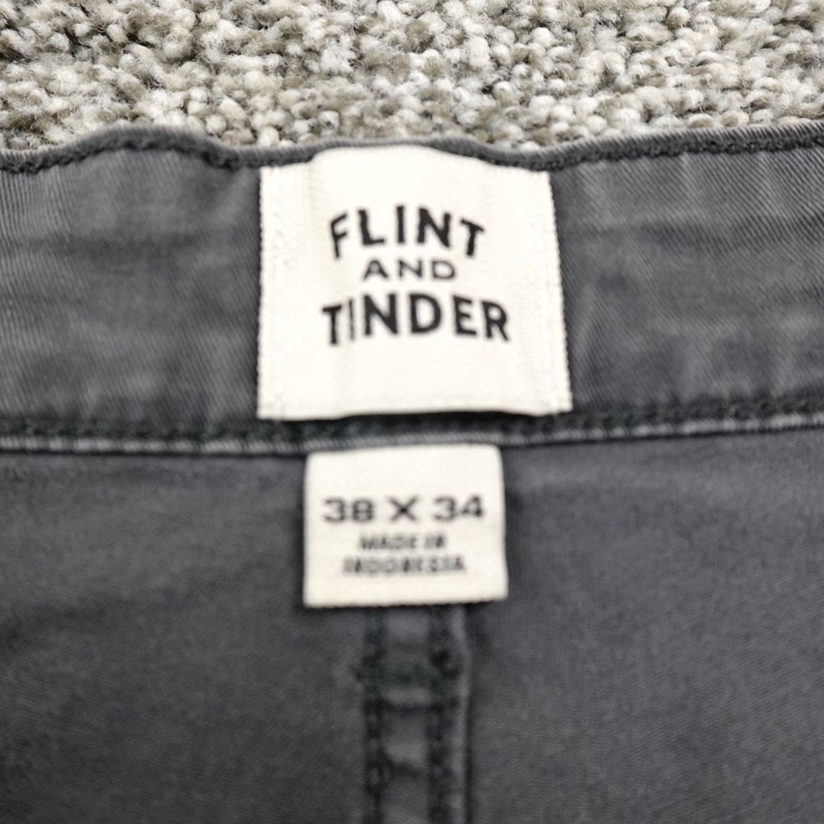Flint And Tinder Flint And Tinder Pants Mens 38X34 Gray 5-Pocket Jean Straight Huckberry Pants Size US 38 / EU 54 - 6 Thumbnail
