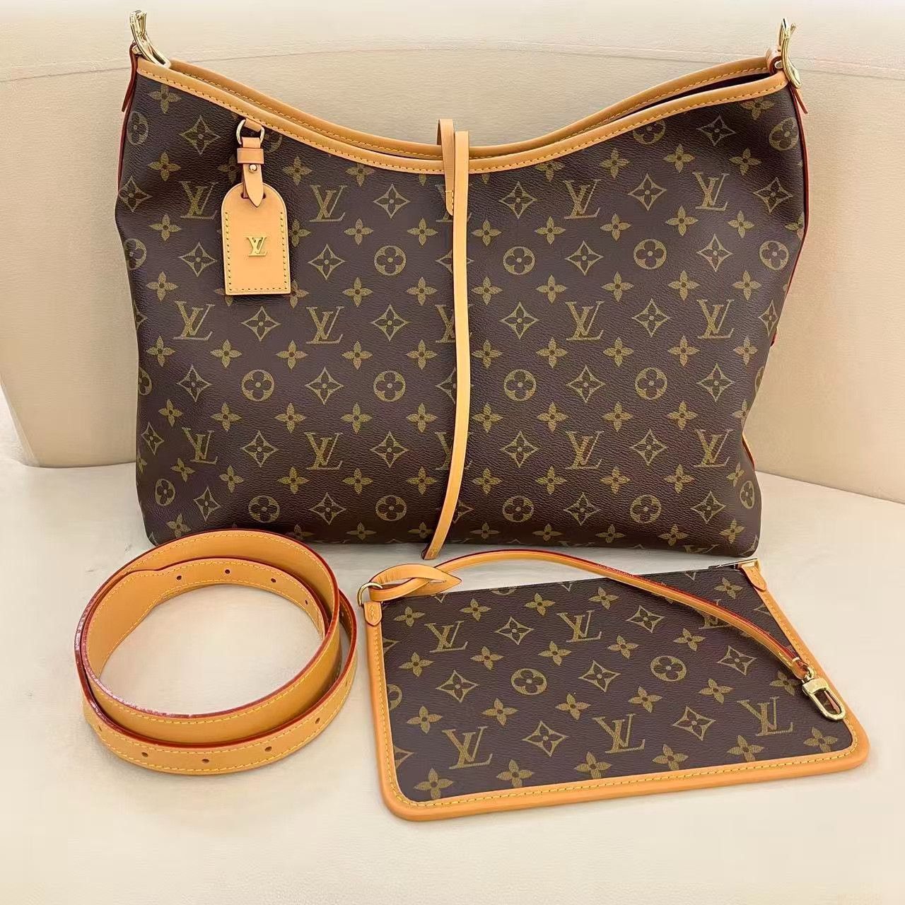 Louis Vuitton Louis Vuitton Carryall Large Tote Size ONE SIZE - 1 Thumbnail