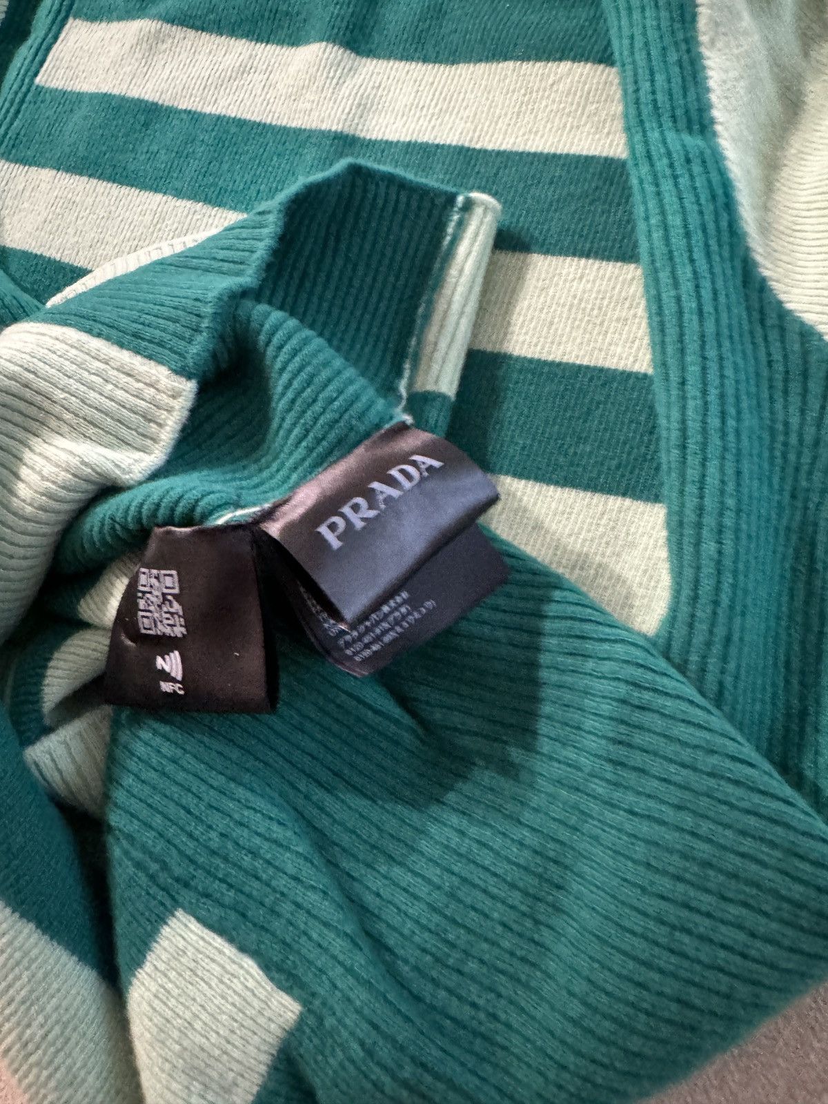 Prada SS23 Knit Turtleneck Size US M / EU 48-50 / 2 - 7 Thumbnail