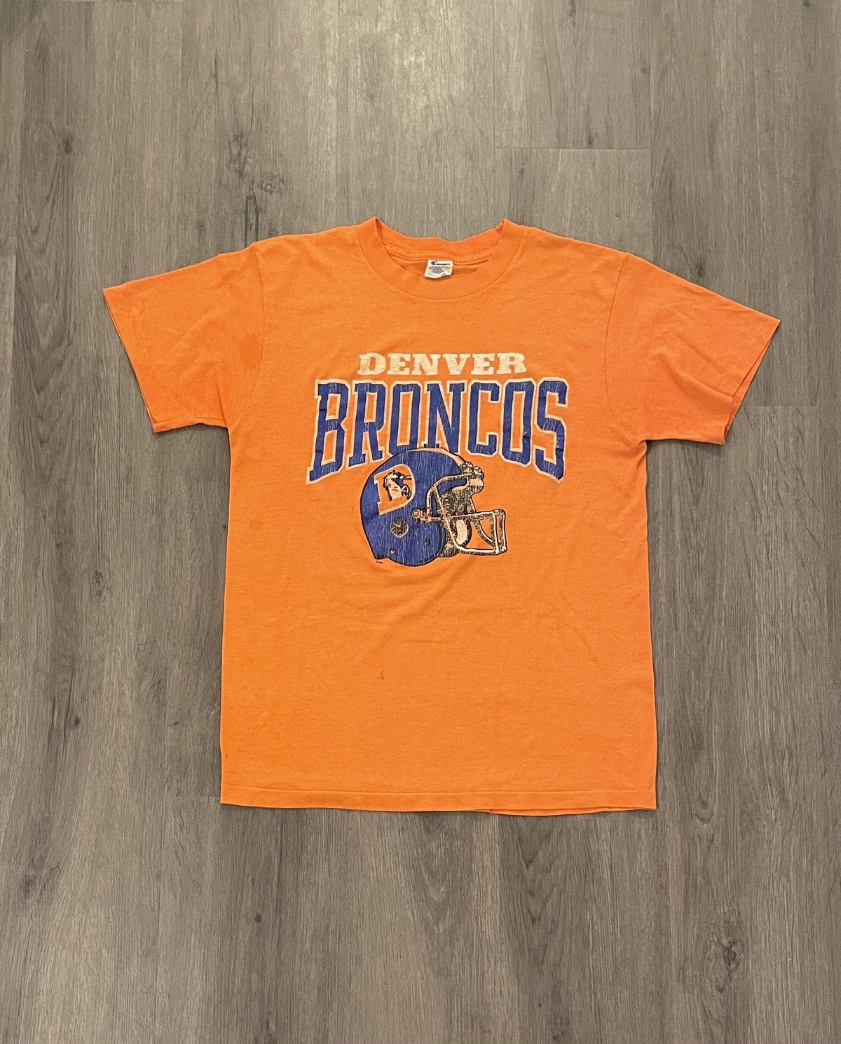 Champion × NFL × Vintage Vintage Champion “Denver Broncos” T-shirt (Sz. M) Size US M / EU 48-50 / 2 - 1 Thumbnail