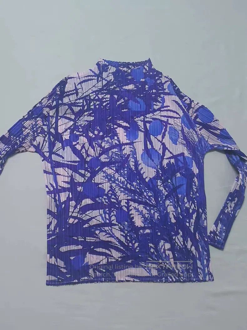 Issey Miyake Issey Miyake Pleated Floral Long Sleeve Top Size XS / US 0-2 / IT 36-38 - 1 Thumbnail