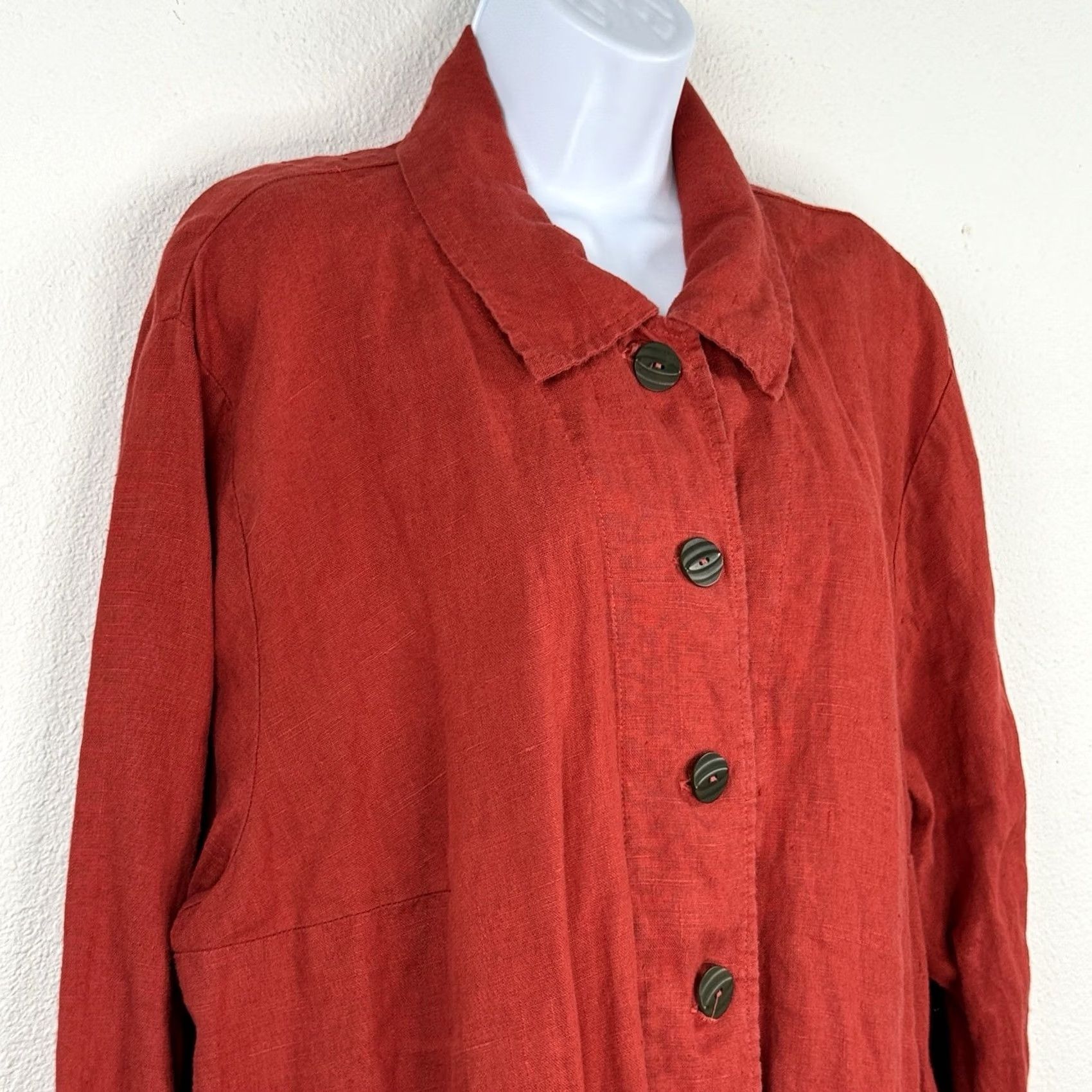 FLAX VINTAGE Flax Shirt Womens 1X Button-Up Linen Red Long Sleeve Collared Pockets 100% Linen Relaxed Fit Size XL / US 12-14 / IT 48-50 - 2 Thumbnail