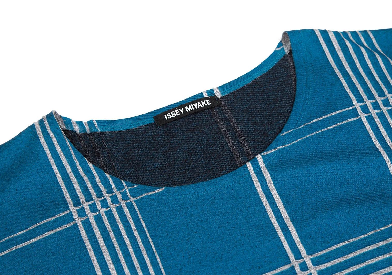 Issey Miyake Check Pleats T-Shirt in Blue Size 4 Size US XL / EU 56 / 4 - 3 Thumbnail