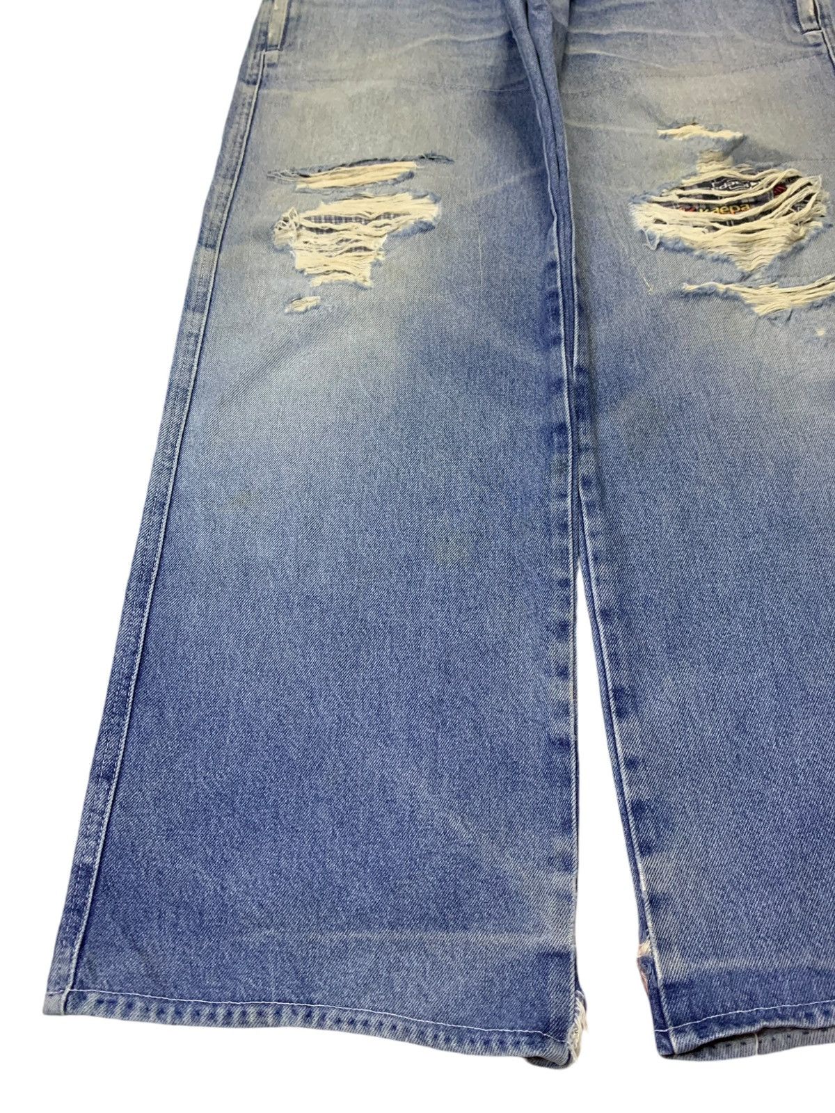 Japanese Brand Vintage Japanese Brand Mud Wash Patched Ripped Baggy Jeans Size US 34 / EU 50 - 6 Thumbnail