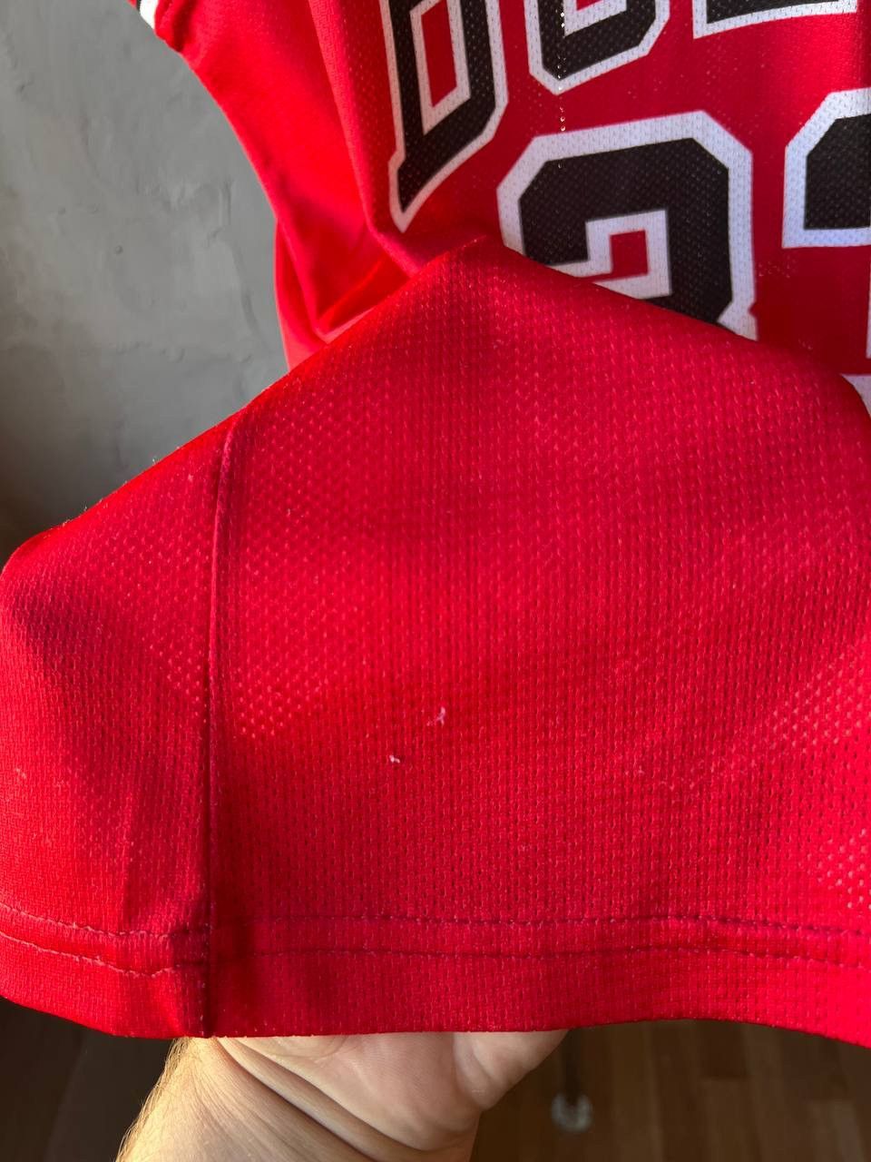 NBA NBA CHICAGO BULLS #33 PIPPEN 90’S BASKETBALL JERSEY RARE M Size US M / EU 48-50 / 2 - 11 Thumbnail