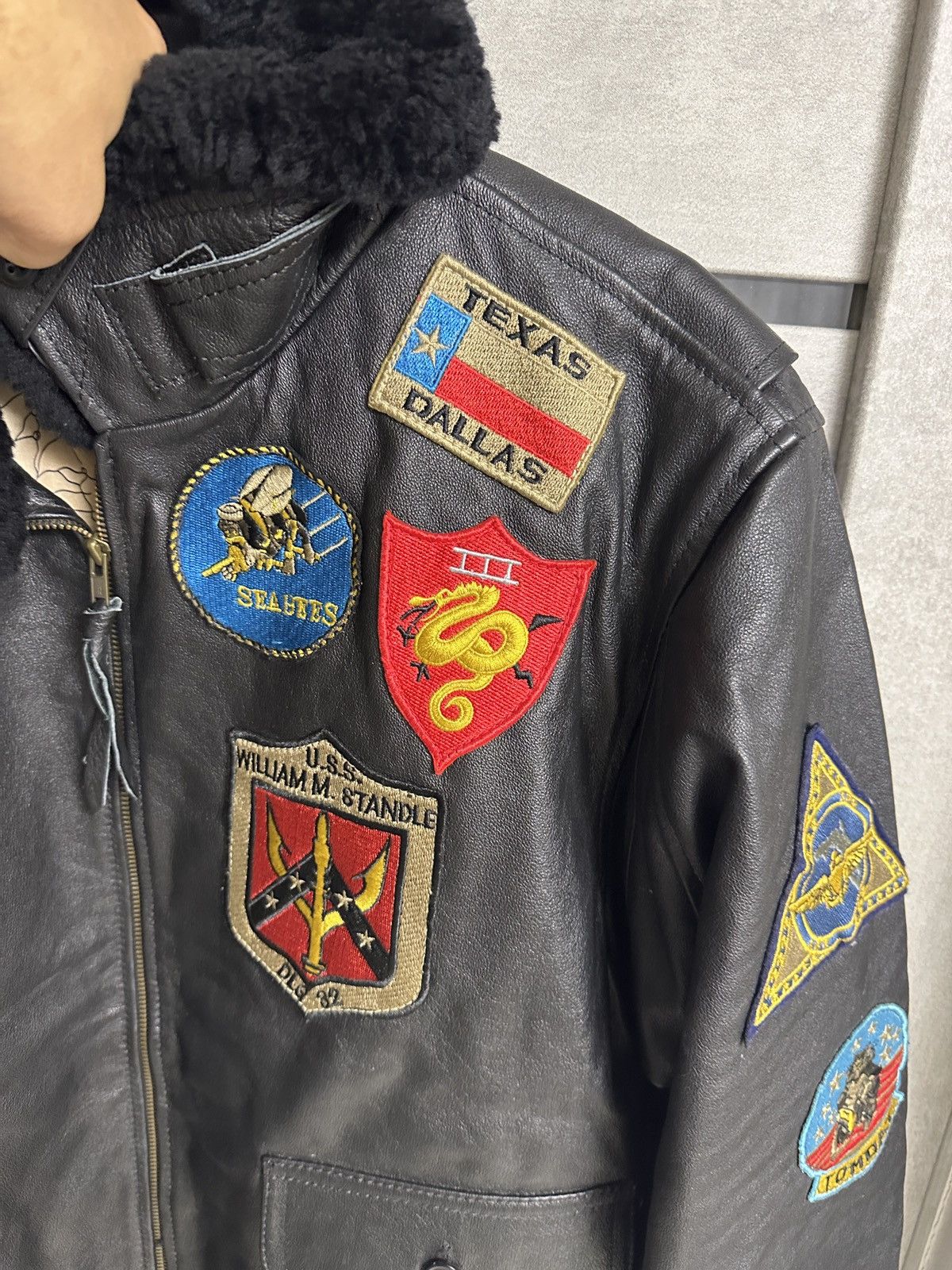 Avirex armed forces manufacturer G-1 Top Gun avirex jacket leather Size US XXL / EU 58 / 5 - 2 Thumbnail