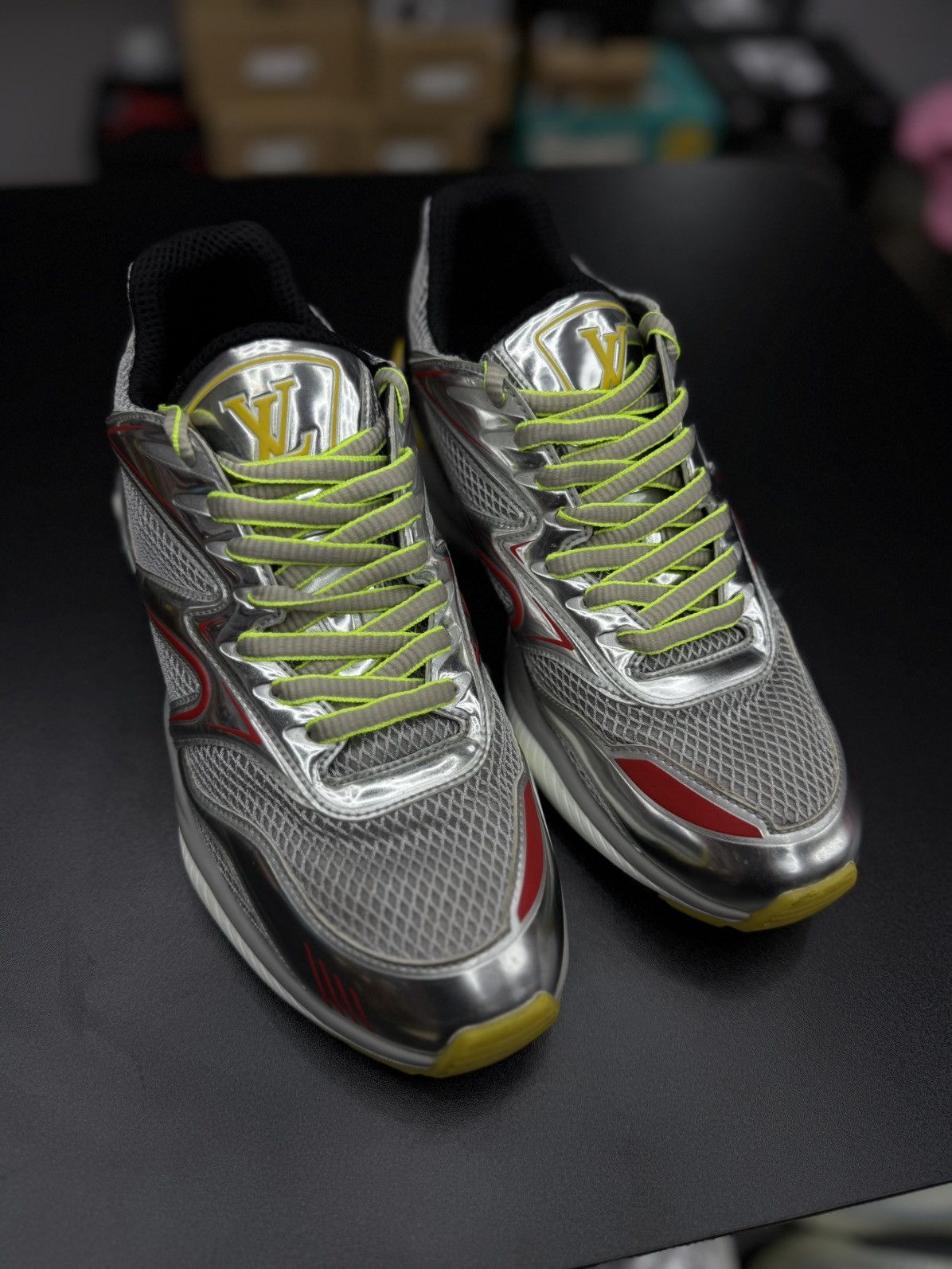Louis Vuitton Louis Vuitton Trail Sneaker Silver Size 7.5LV/8.5US Size US 8.5 / EU 41-42 - 7 Thumbnail