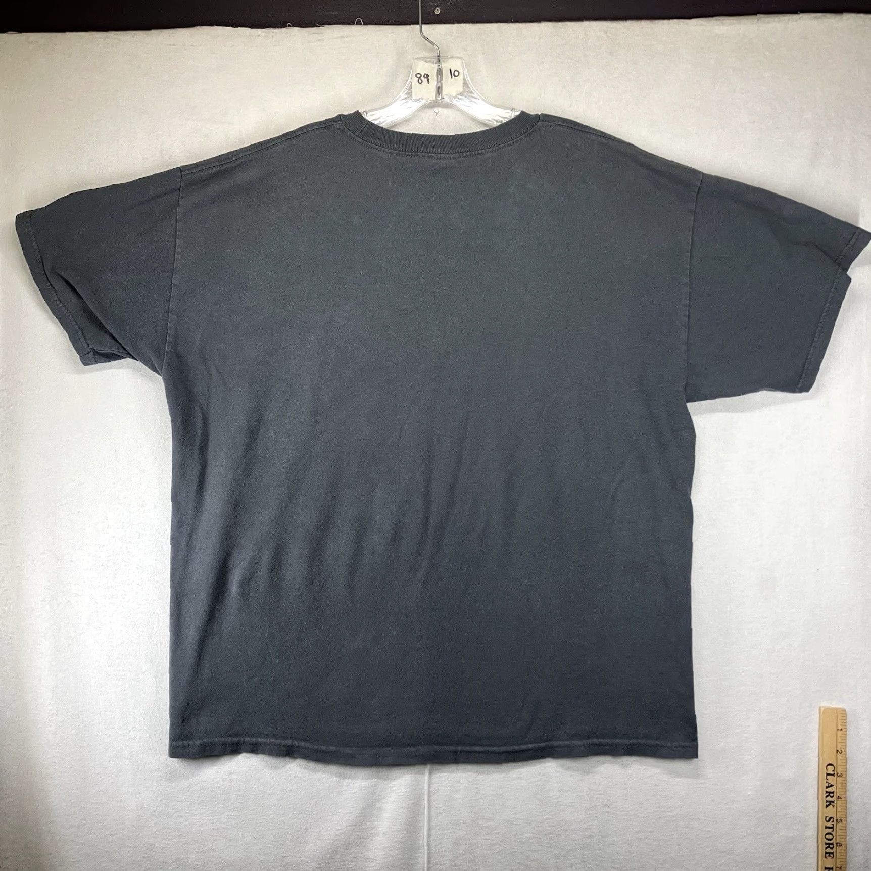 Vintage VINTAGE Family Guy T-Shirt Oversized XL Graphic Print Gray 2000s Meme 90s Cartoon Humor Mens Size US XL / EU 56 / 4 - 2 Thumbnail