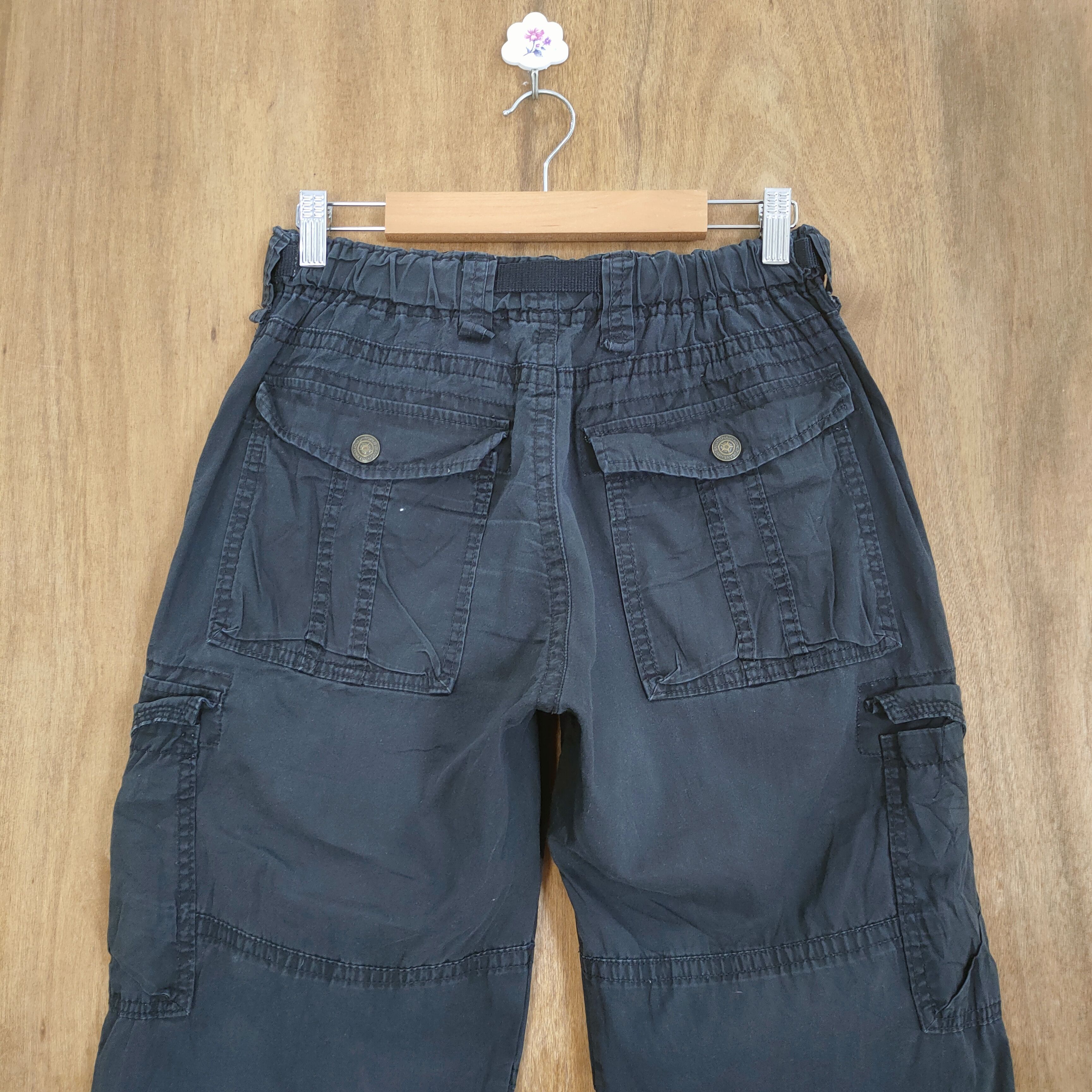 Japanese Brand JAPANESE BRAND FADED BLACK CARGO PANTS Size US 26 / EU 42 - 7 Thumbnail