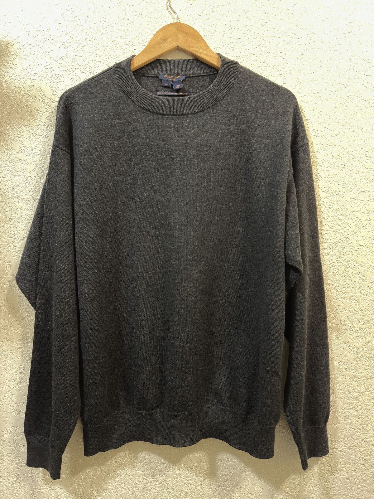 Louis Vuitton Louis Vuitton Charcoal Staff Uniform Sweater Size US M / EU 48-50 / 2 - 1 Thumbnail