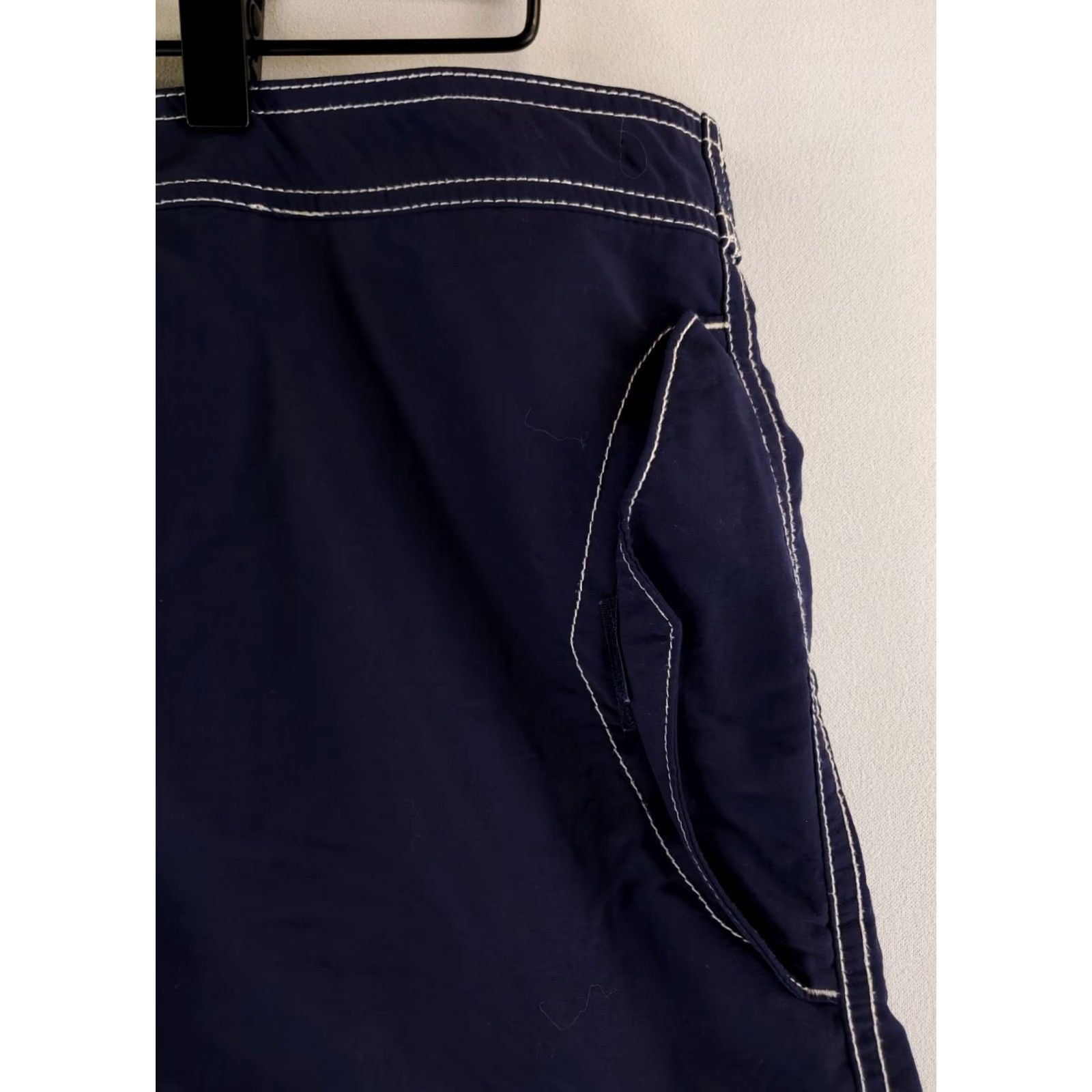 Polo Ralph Lauren Polo Ralph Lauren VTG Board Shorts Blue Mens 36 Board Shorts 36x10 Actual Mens Blue VTG Polo Ralph Lauren Size US M / EU 48-50 / 2 - 3 Thumbnail