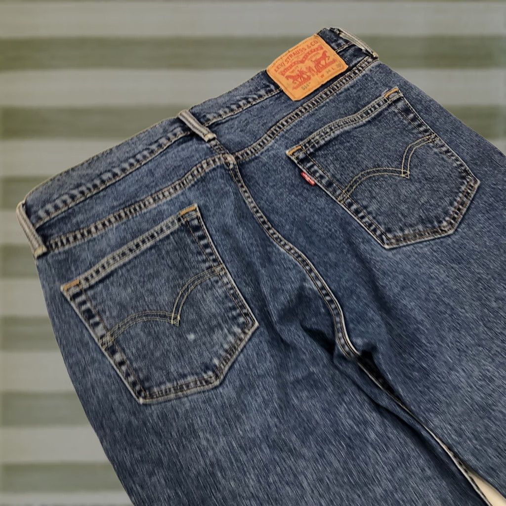 Levi's Levi's 514 Jeans Mens 34x29.5 Straight Regular Fit Medium Wash Blue Cotton Denim 5-Pocket Zip Closure Stretch Size US 34 / EU 50 - 1 Thumbnail