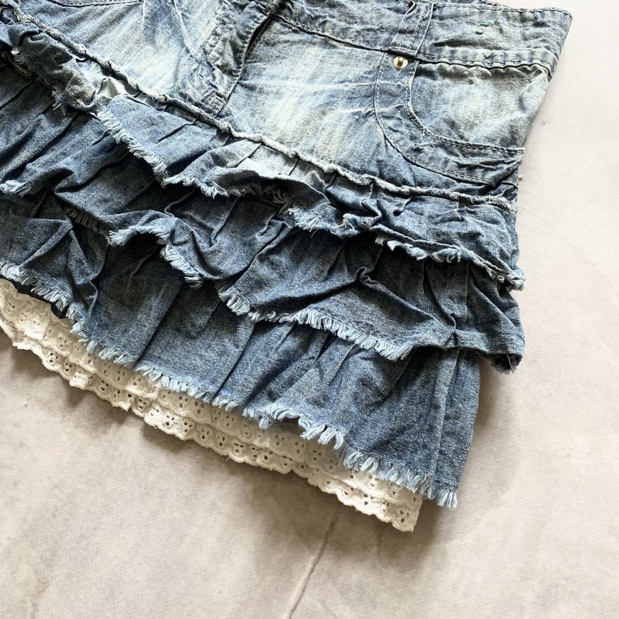 Cop Copine × Ed Hardy × Miss Sixty Cute If Six Was Nine Style Mini Avantgarde Skirt Y2K Size 28" / US 6 / IT 42 - 3 Thumbnail