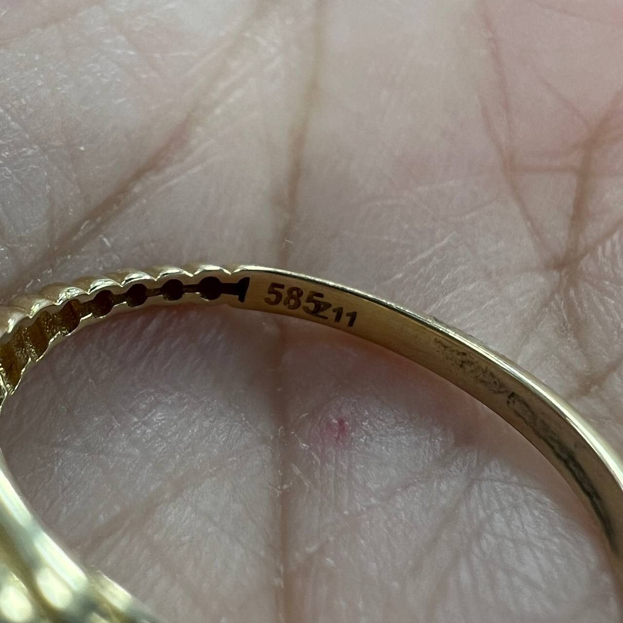 Other New 14K Solid Gold Ring 1.6g – Chain Link and Stone Band Size ONE SIZE - 5 Thumbnail
