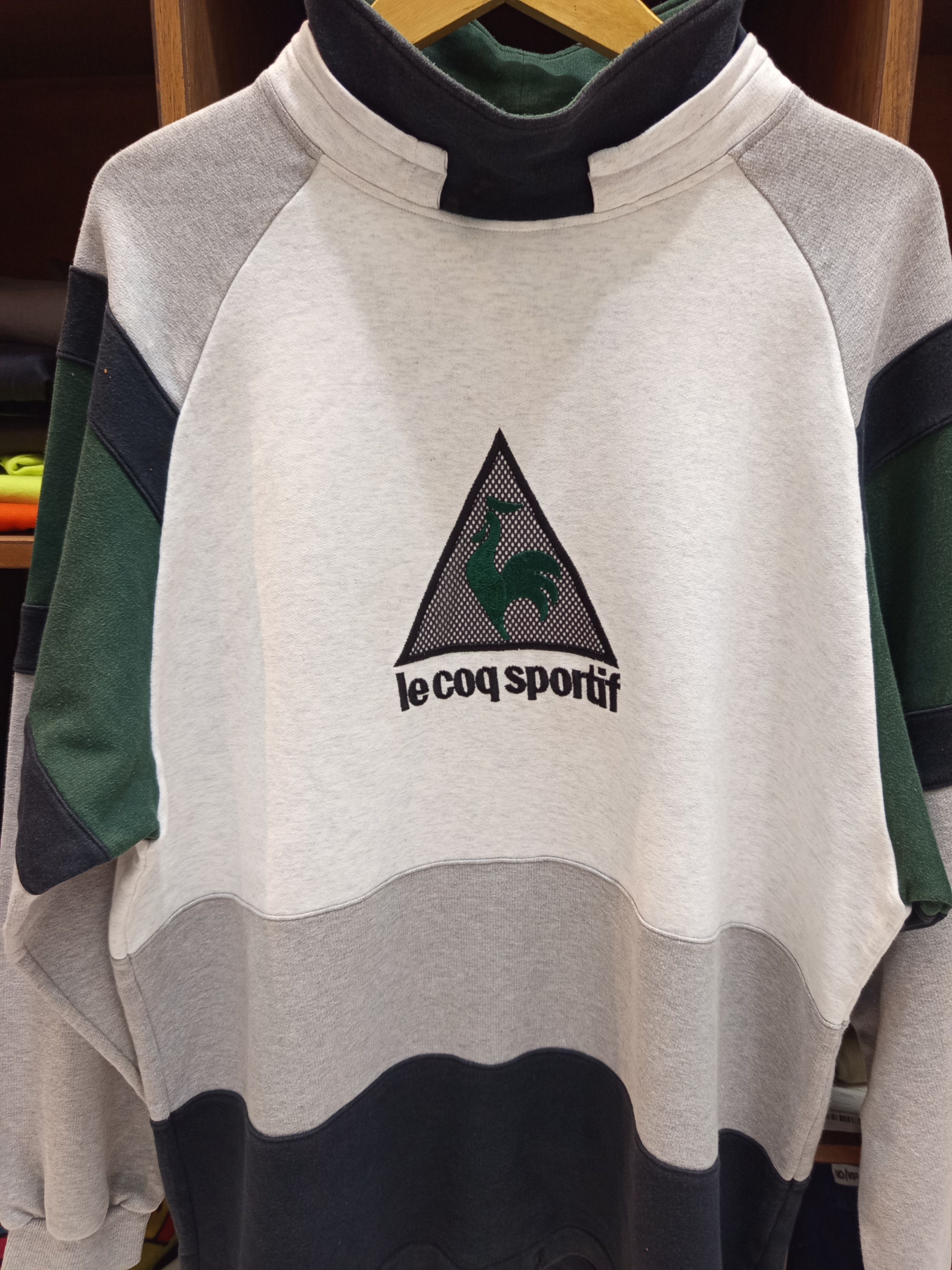 Le Coq Sportif Le Coq Sportif Japan Made Color Block Mock Neck Sweatshirt Size US L / EU 52-54 / 3 - 4 Thumbnail