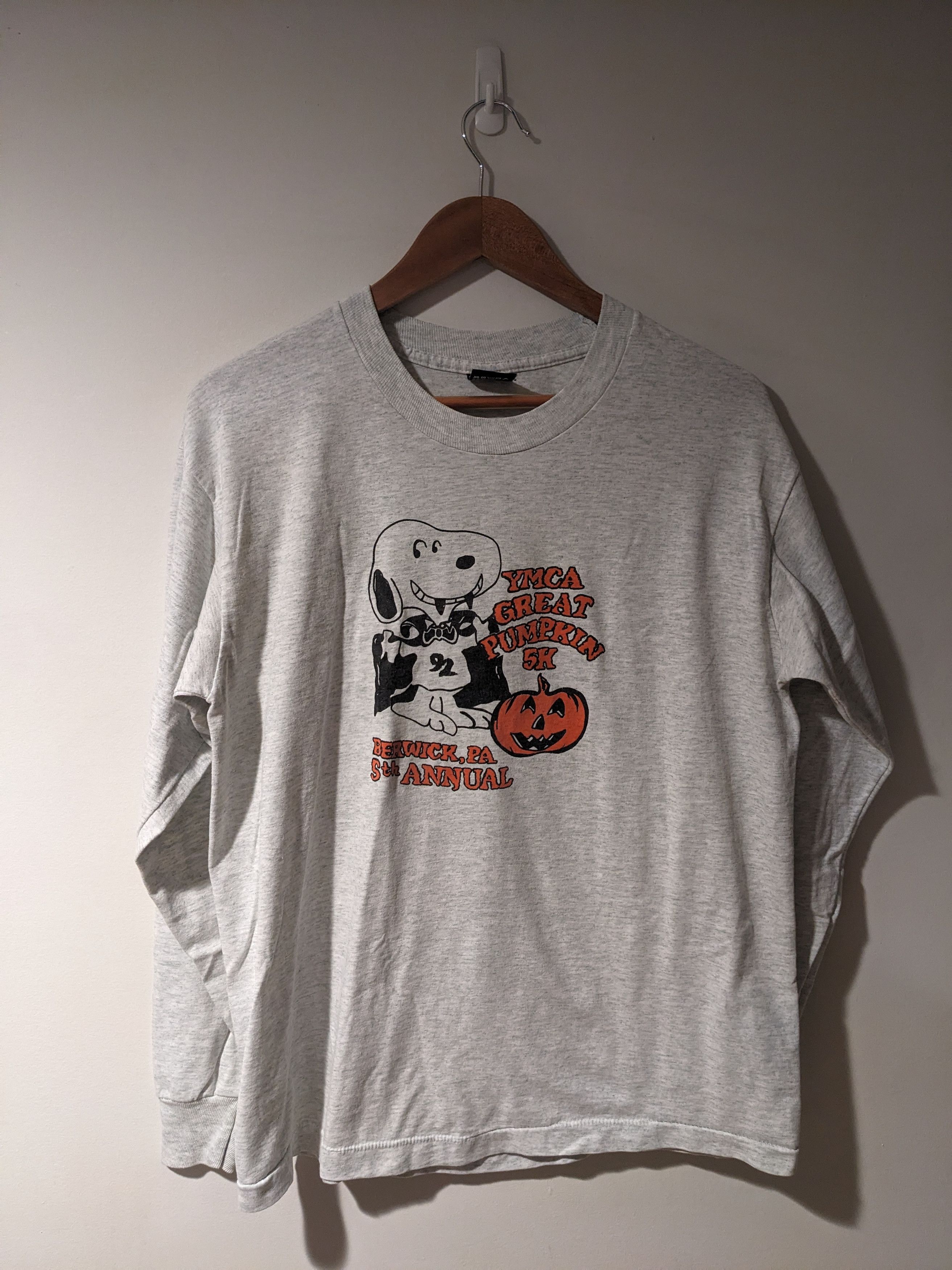 Peanuts × Vintage Vintage 90s Snoopy The Great Pumpkin Long-Sleeve T-Shirt Size US L / EU 52-54 / 3 - 1 Thumbnail