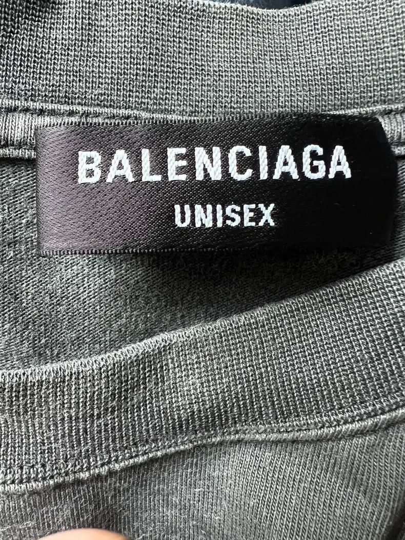 Balenciaga Balenciaga Short Sleeve Size US M / EU 48-50 / 2 - 5 Thumbnail