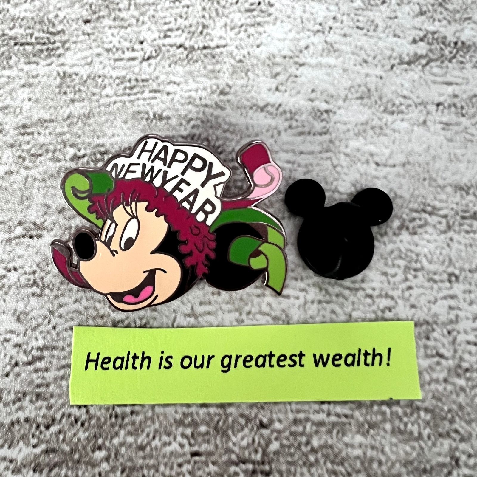 Disney Disney Pin Minnie Mouse Happy New Year Size ONE SIZE - 1 Thumbnail