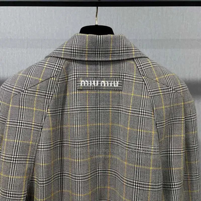 Miu Miu Miu Miu Gray Wool Mid-length Trench Coat . Size M / US 6-8 / IT 42-44 - 6 Thumbnail
