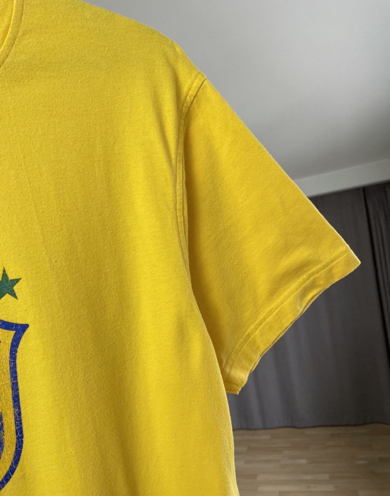 Nike Vintage Y2K Nike FC Brasil Soccer Jersey Blockcore Tee Size US M / EU 48-50 / 2 - 6 Thumbnail