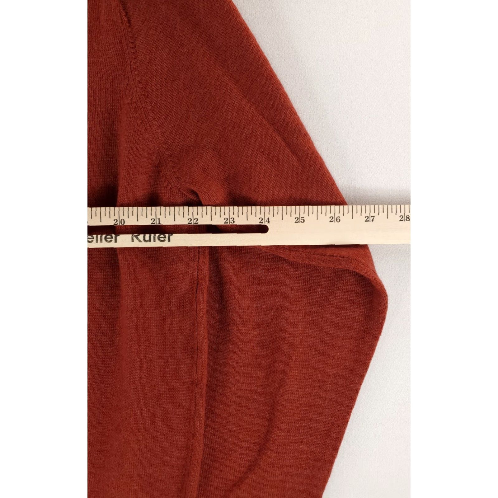 Peter Millar **Peter Millar Red Rust 1/4 Zip Mens Pullover L** User: Peter Millar 100% Merino Wool Red Rust Mens 1/4 Zip Pullover L Size US L / EU 52-54 / 3 - 6 Thumbnail