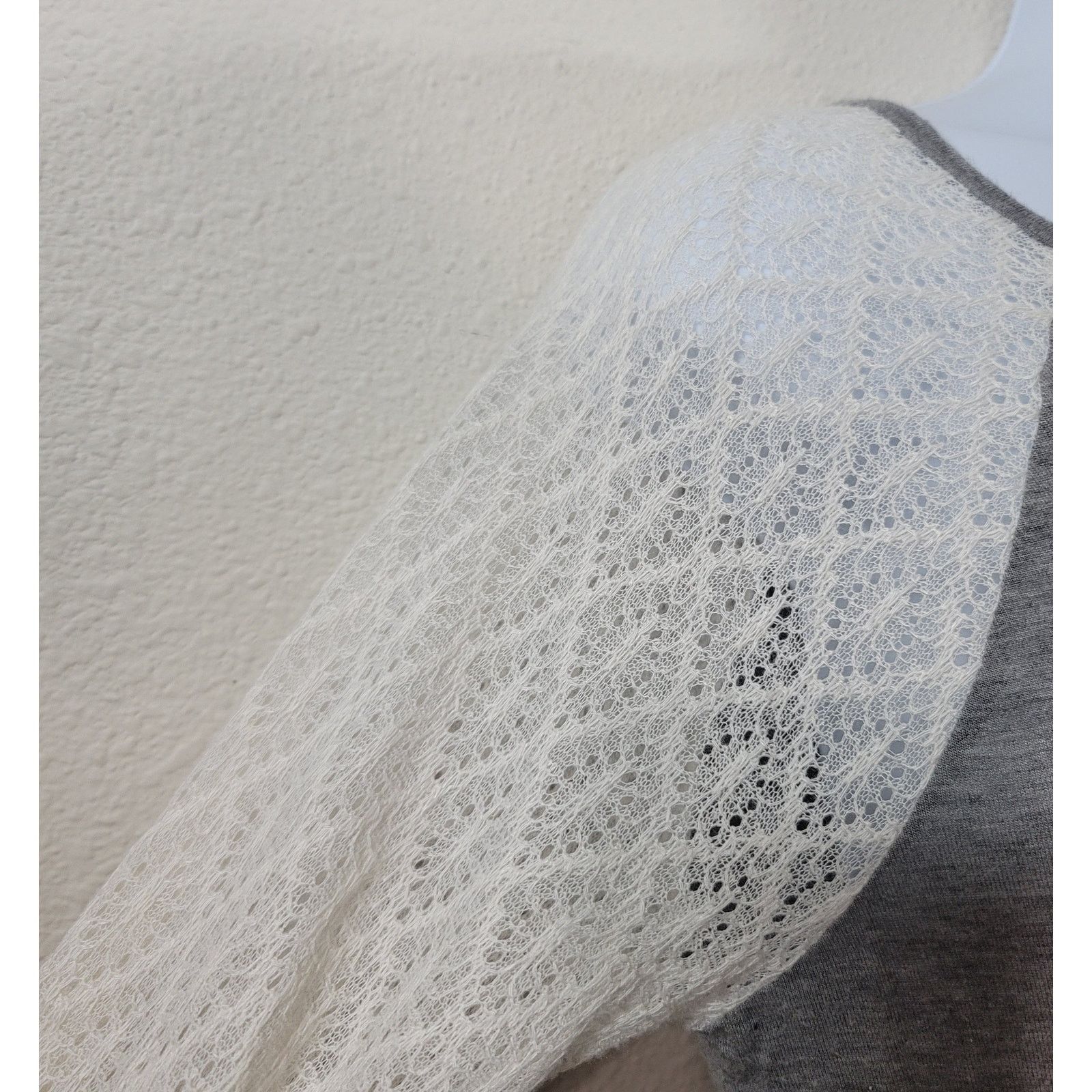 Other Heathered Gray Raglan Crochet Long Sleeves Top Small Ruched Size S / US 4 / IT 40 - 3 Thumbnail