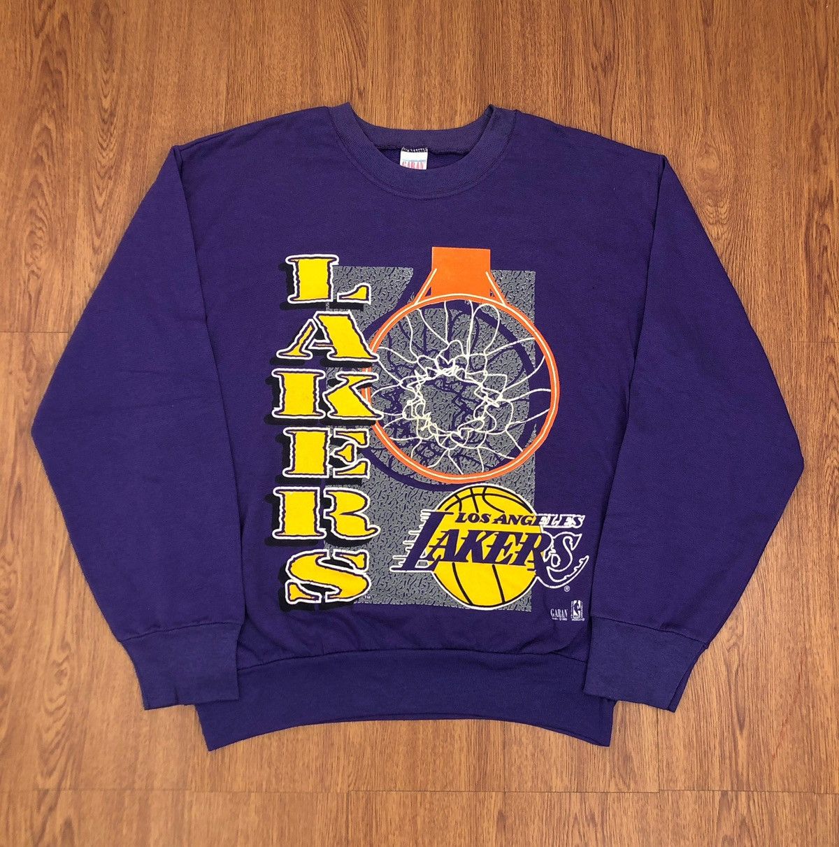 NBA × Vintage Vintage 90s Lakers official NBA sweatshirt Size US L / EU 52-54 / 3 - 1 Thumbnail