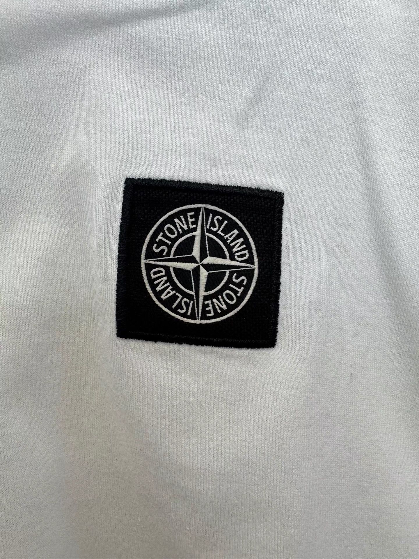 Stone Island Stone Island Solid Color Crew Neck Long Sleeve K36 Size US L / EU 52-54 / 3 - 4 Thumbnail