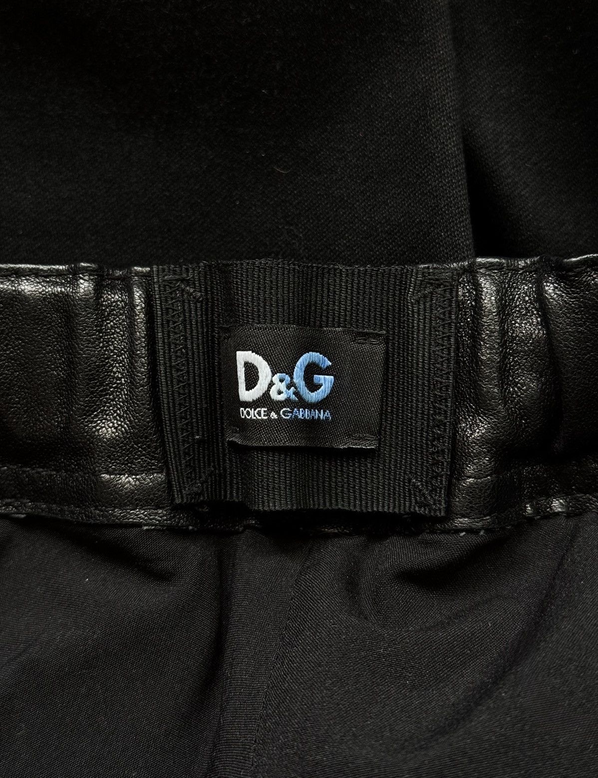 Designer × Dolce & Gabbana Dolce & Gabbana D&G avant garde grunge leather front pants Size 27" / US 4 / IT 40 - 5 Thumbnail