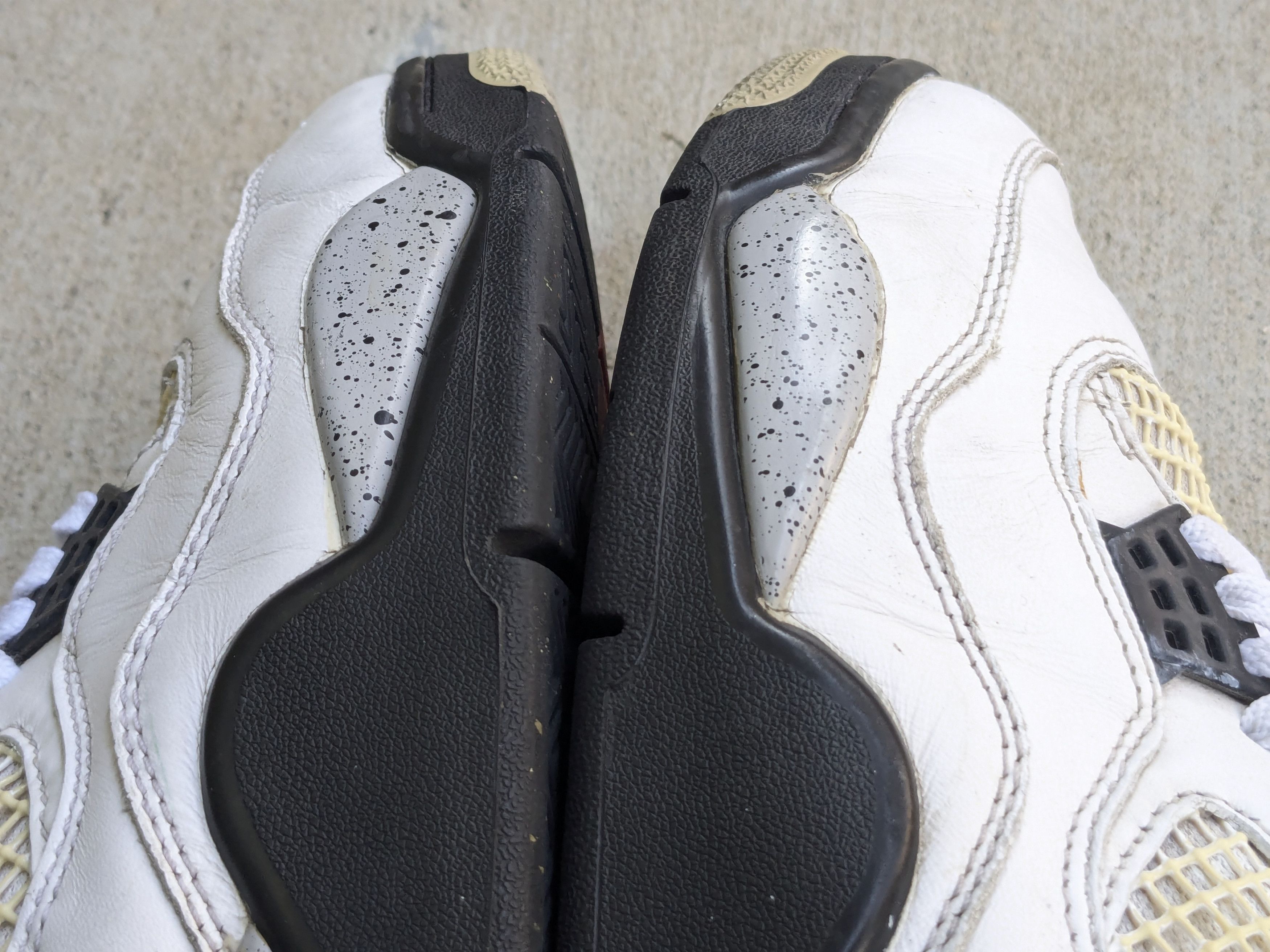 Jordan Brand Nike Air Jordan 4 White Cement OG 2016 12 840606-192 Size US 12 / EU 45 - 7 Thumbnail