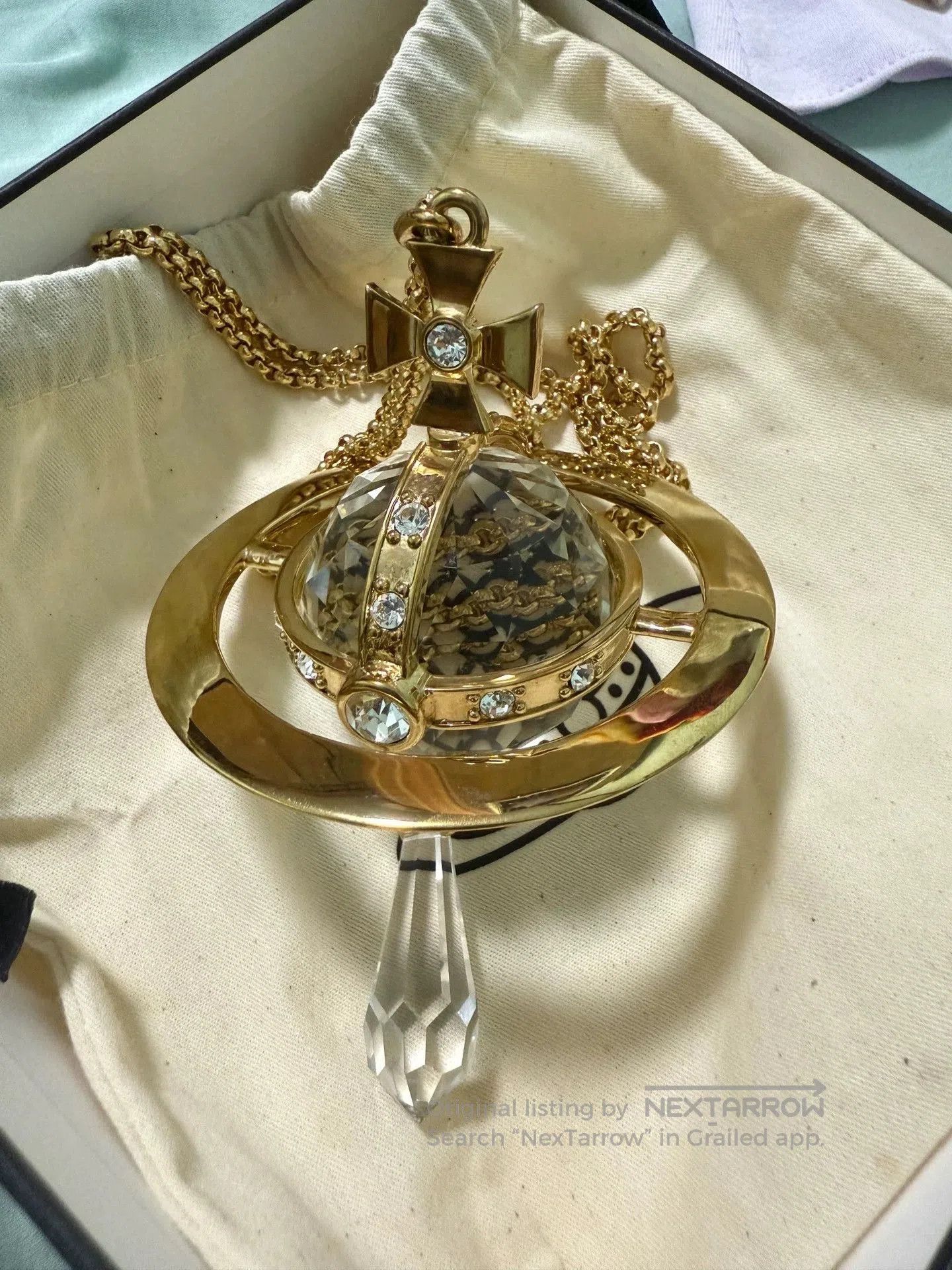 Swarovski limited edition gold crystal orb necklace. Size ONE SIZE - 1 Thumbnail