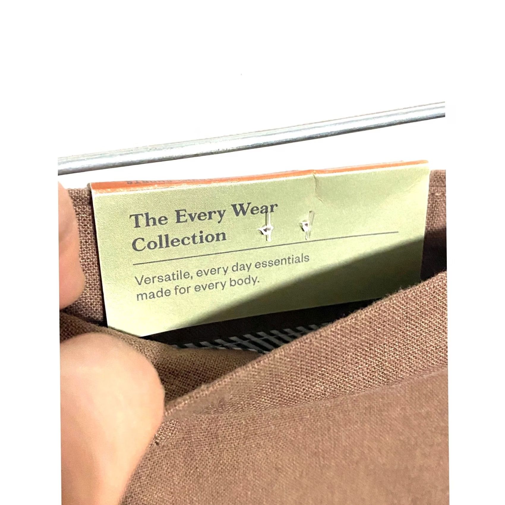 Vintage Goodfellow Mens Shorts Chino Linen Cotton Above Knee 40 Regular NWT Brown Casual Preppy Summer Spring Fall Mens Size US 40 / EU 56 - 6 Thumbnail