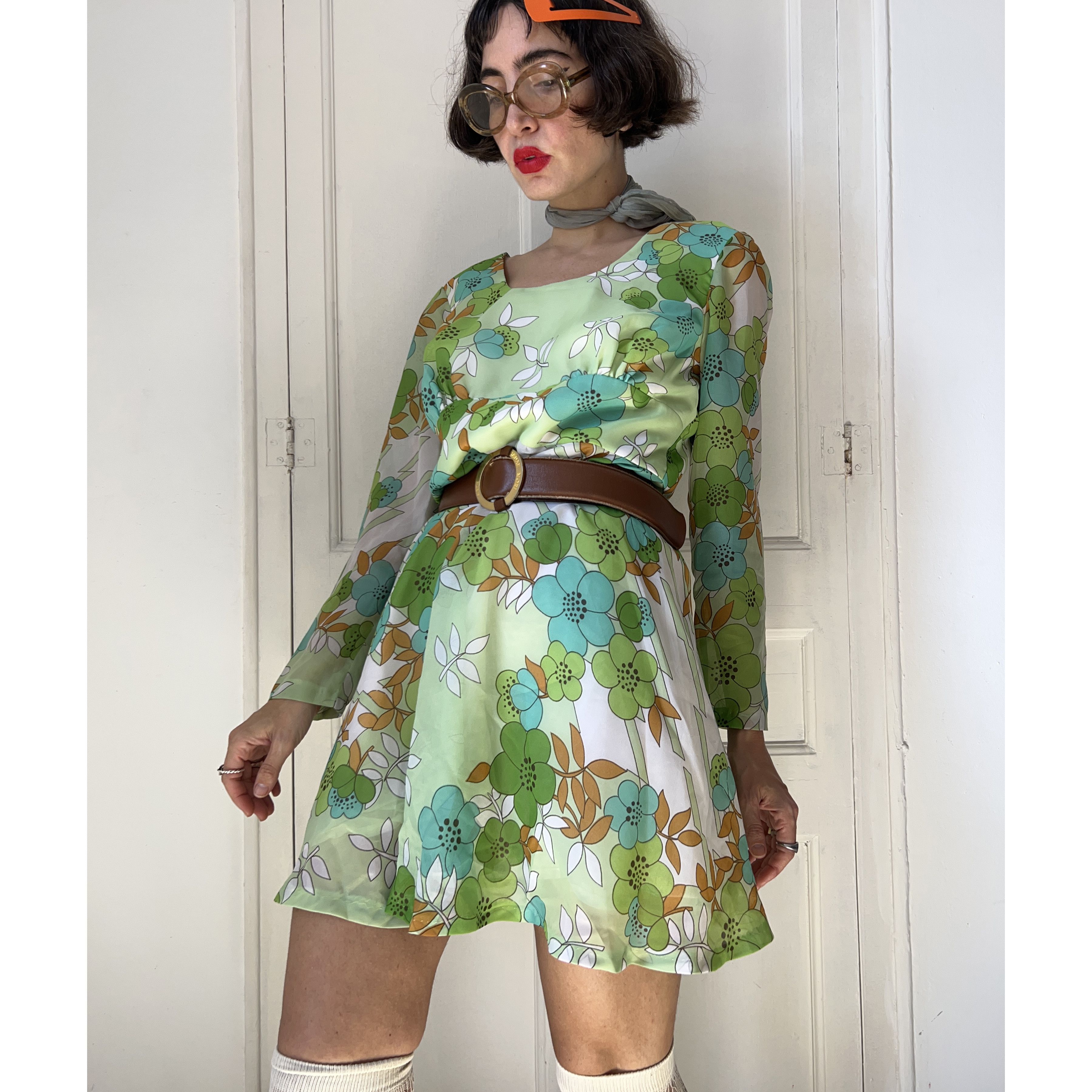 Vintage vintage 70s floral mini dress Size M / US 6-8 / IT 42-44 - 2 Thumbnail