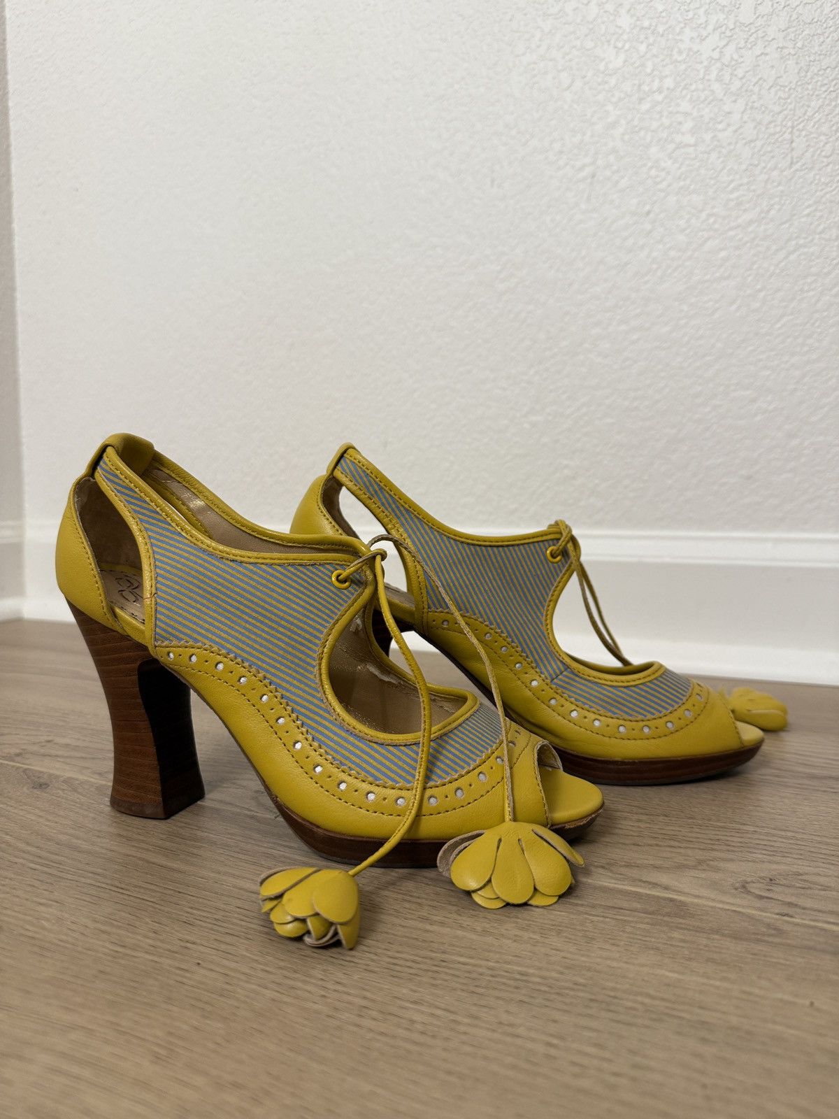 Other Poetic Licence Girl About Town heels size 6 Size US 6 / IT 36 - 1 Thumbnail