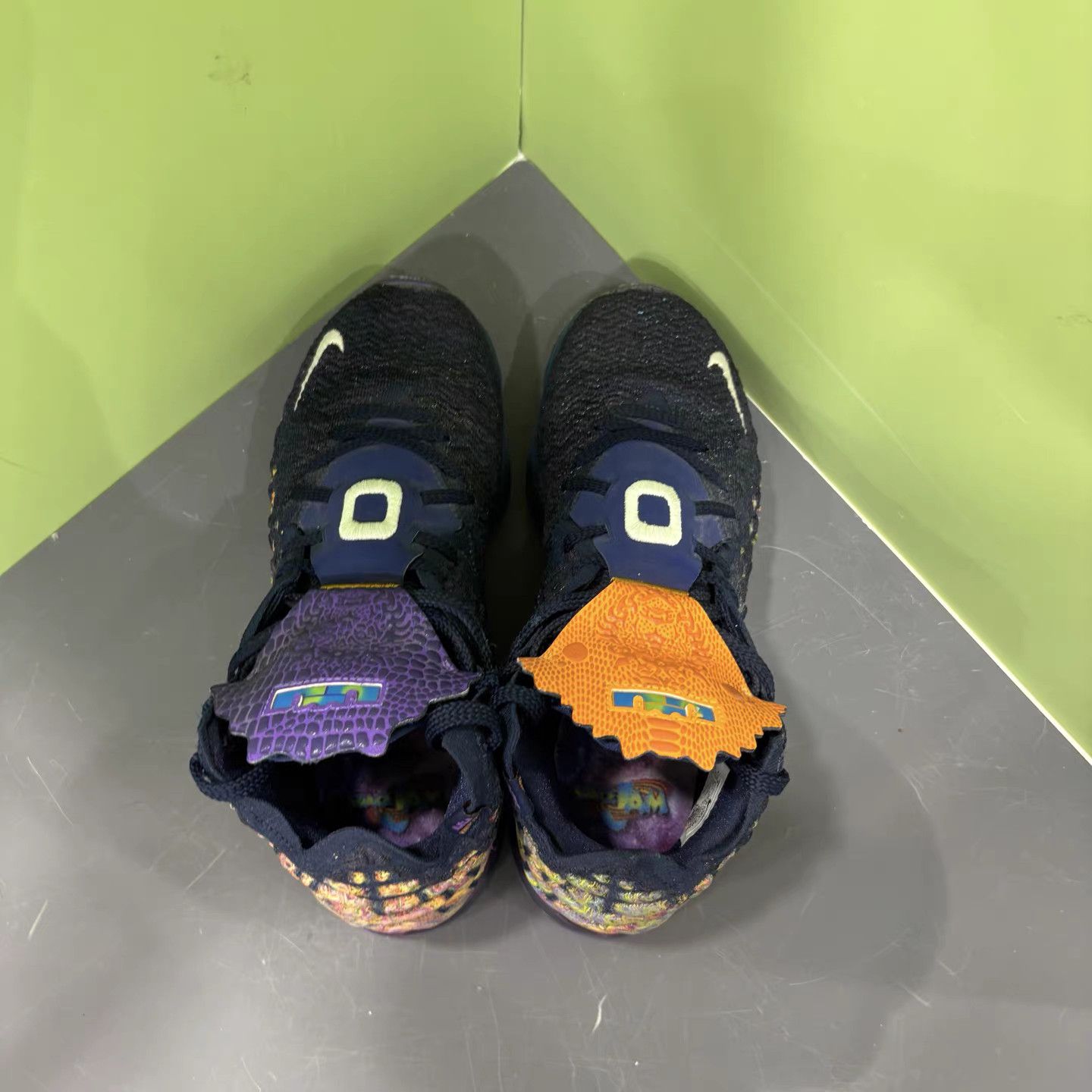 Nike Nike LeBron 17 All-Star Basketball Shoes K15 Size US 9.5 / EU 42-43 - 7 Thumbnail