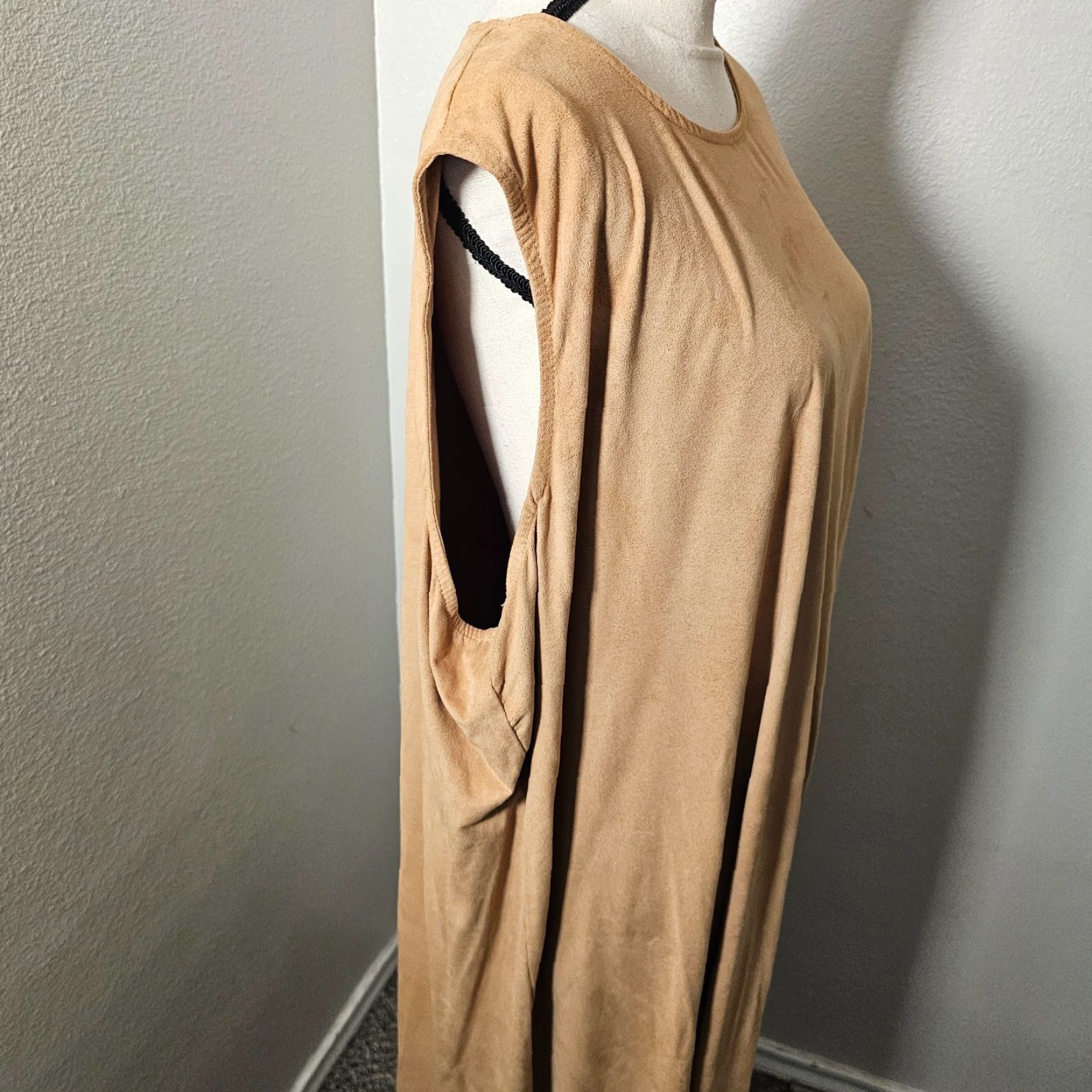 Camel VINTAGE Tiana B Women's Plus Size 3X A-Line Faux Suede Dress Sleeveless Fall Casual Size XXL / US 16-18 / IT 52-54 - 4 Thumbnail