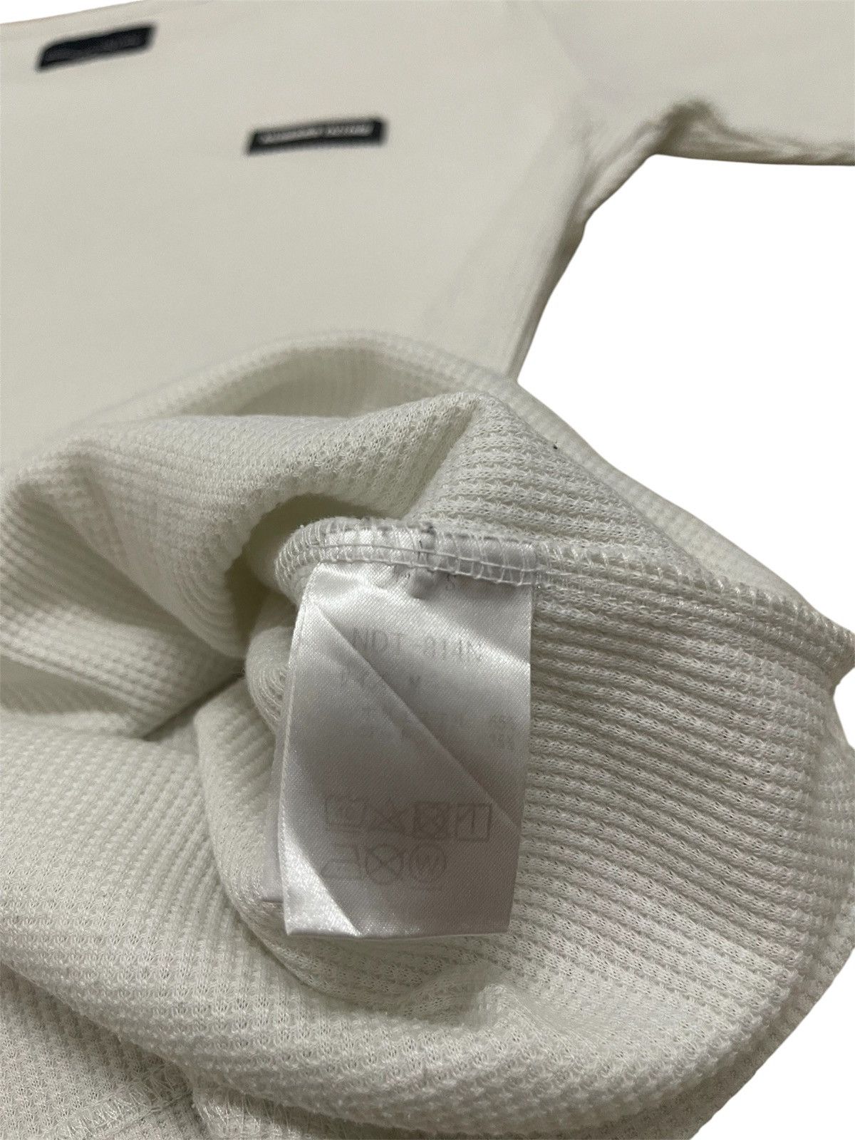 Number (N)ine Number (N)Ine Thermal Knit Waffle Small Logo Tee Size US M / EU 48-50 / 2 - 6 Thumbnail