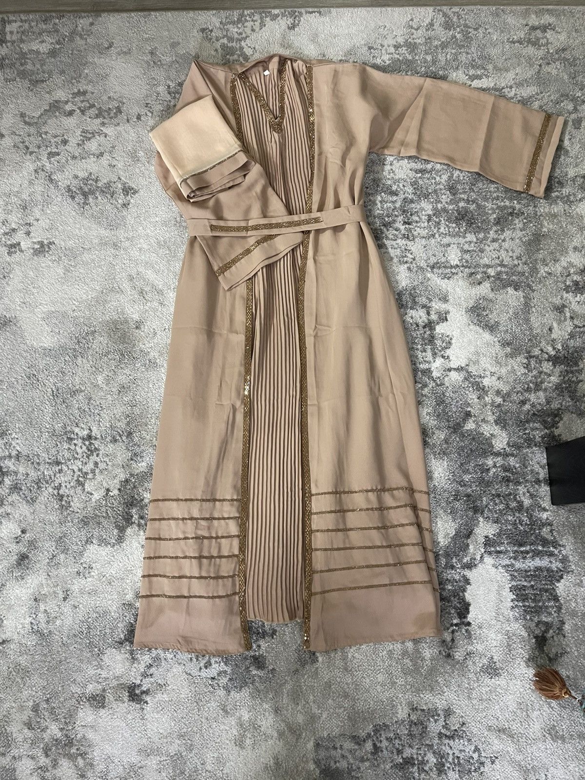 Other Traditional 4 piece Abaya Size M / US 6-8 / IT 42-44 - 7 Thumbnail