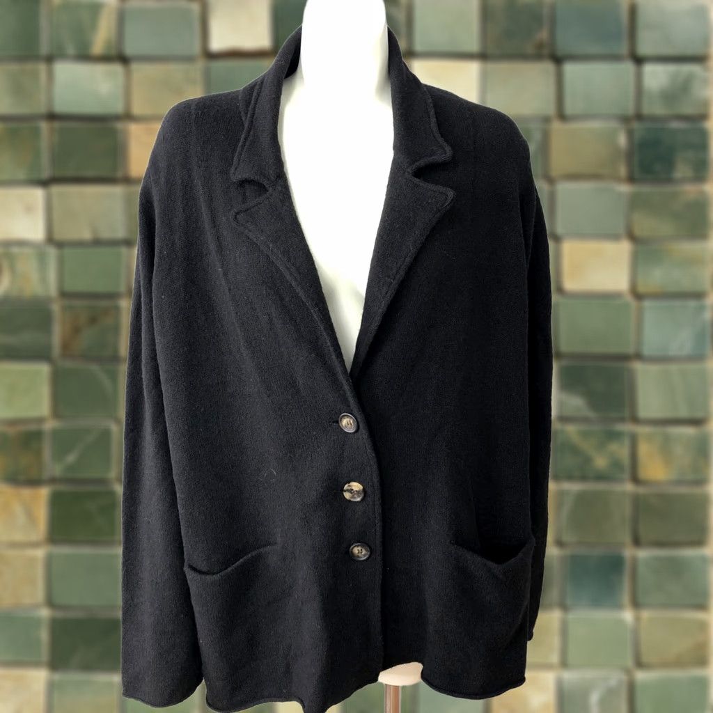 Eileen Fisher Eileen Fisher Plus 2X 100% Wool Button V-Neck Cardigan Sweater Dark Brown MINT Size XXL / US 16-18 / IT 52-54 - 1 Thumbnail