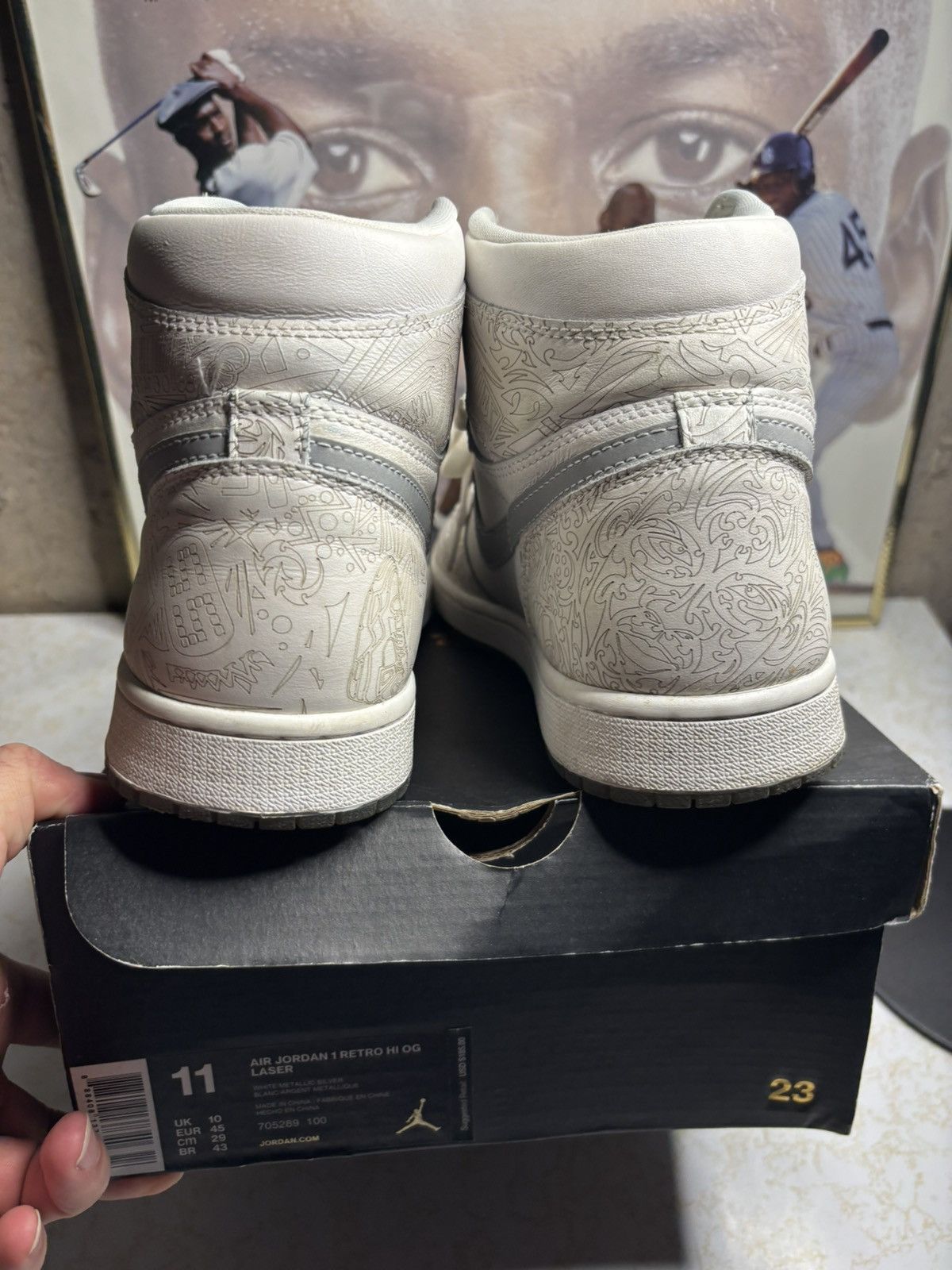 Jordan Brand Air Jordan 1 Retro High OG Laser 2015 Size US 11 / EU 44 - 7 Thumbnail