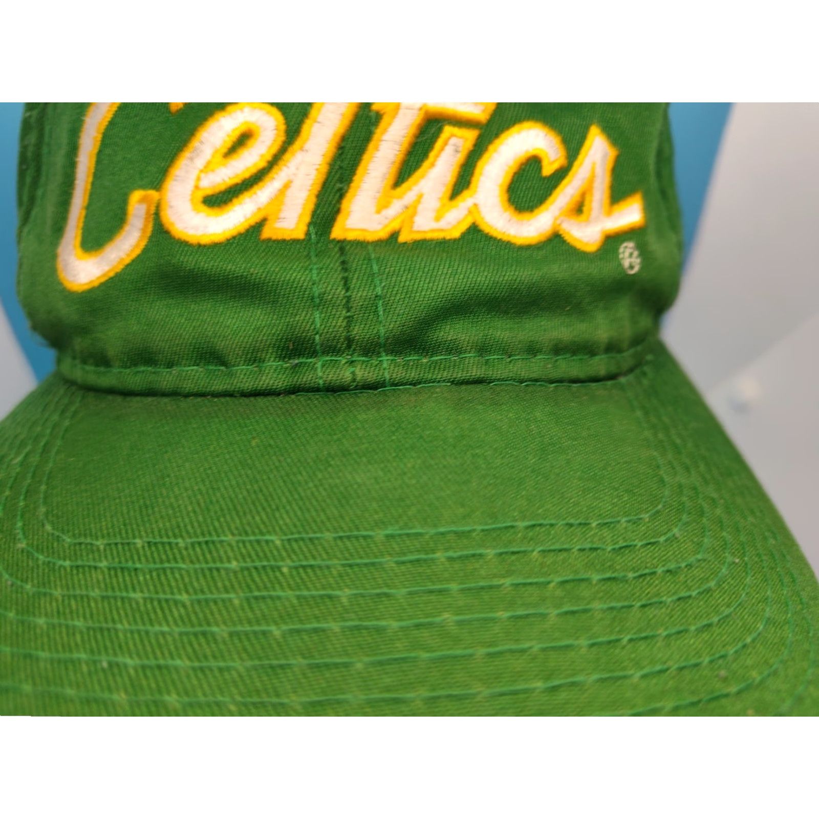 Vintage VINTAGE 90s The Twill Boston Celtics Script Snapback Hat Men One Size Green Yellow Outline Size ONE SIZE - 5 Thumbnail