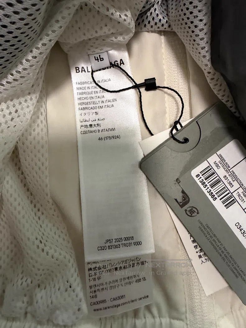Balenciaga Balenciaga White and Gray Elastic Tech Fabric Sport Jacket Size US S / EU 44-46 / 1 - 3 Thumbnail