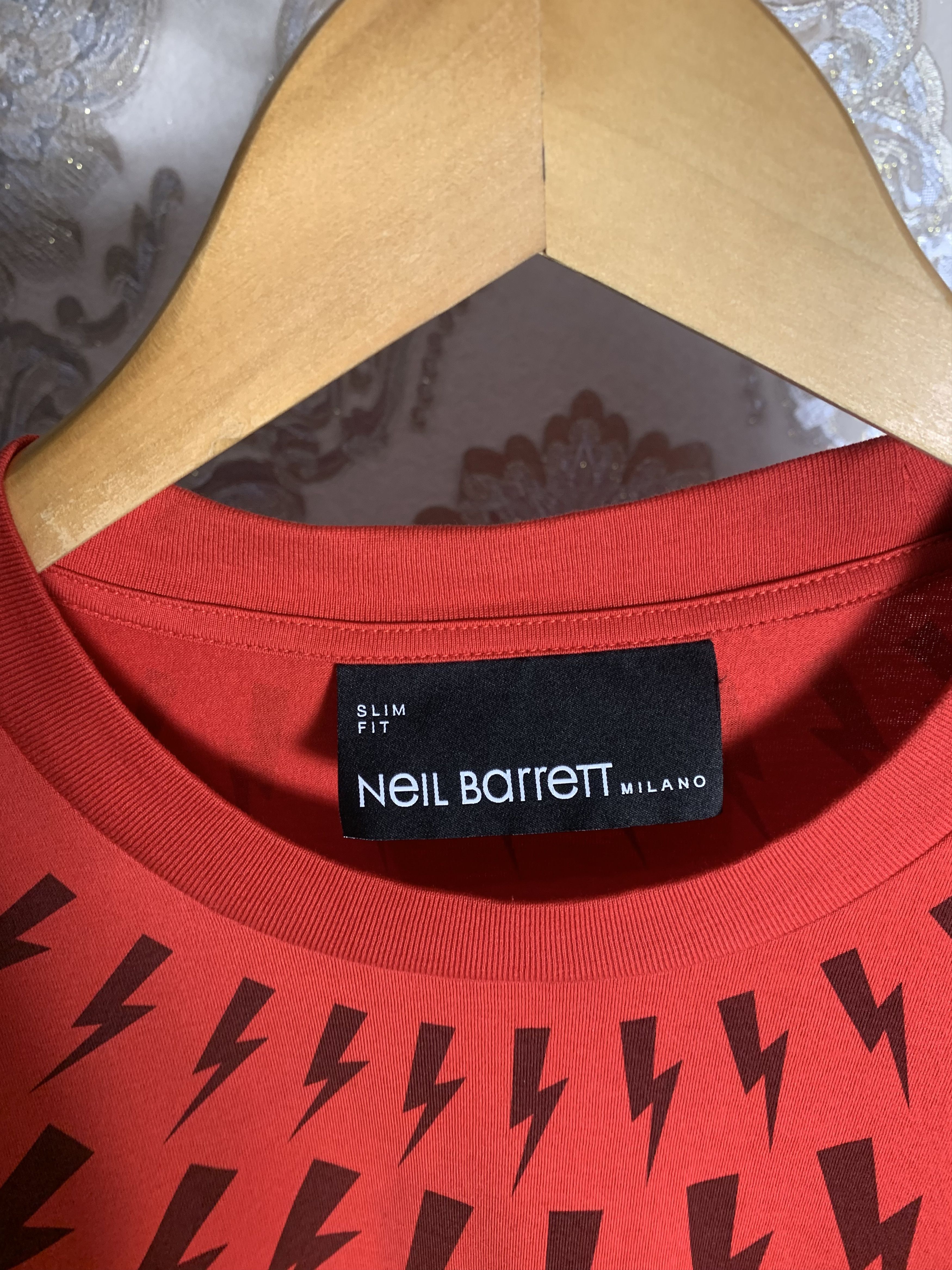 Neil Barrett NEIL BARRETT MILANO ITALIAN DESIGNER T-SHIRT CASUAL Size US L / EU 52-54 / 3 - 3 Thumbnail